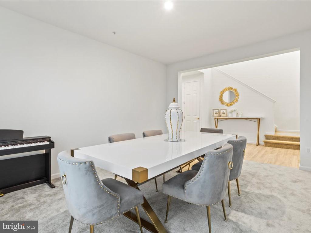 BRUNSWICK CROSSING - Residential Lease