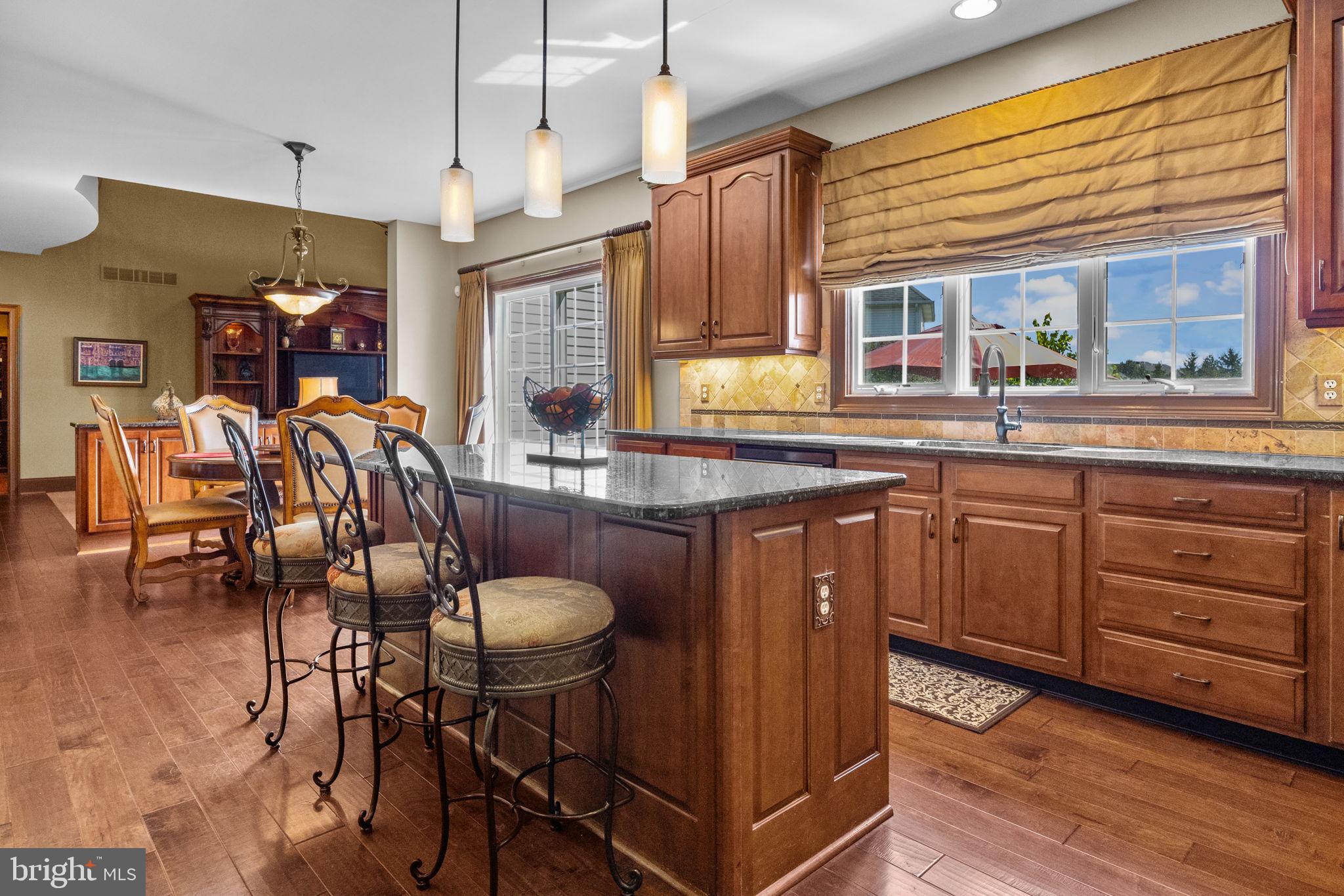 NORTHAMPTON HUNT - Residential