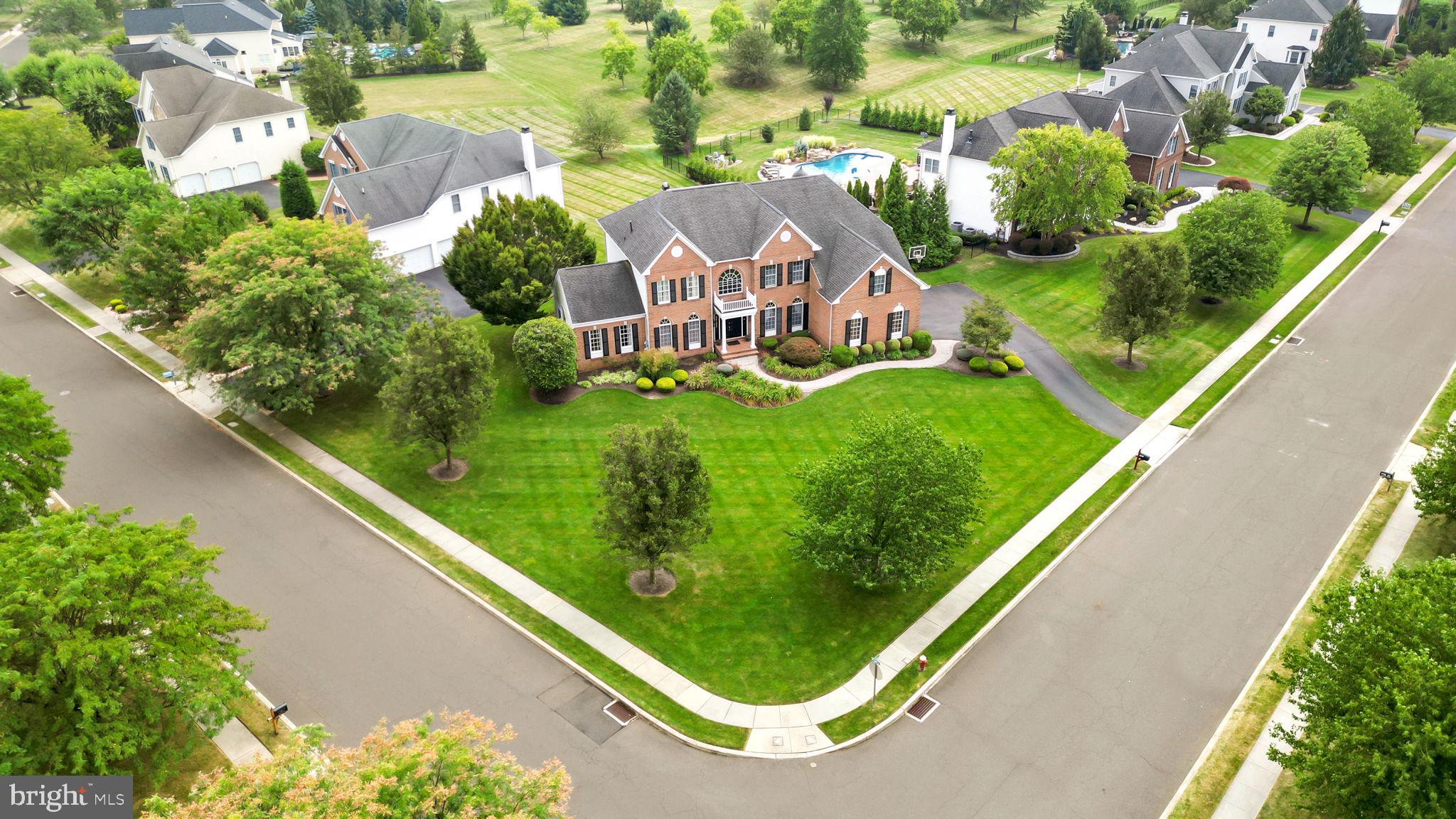 NORTHAMPTON HUNT - Residential