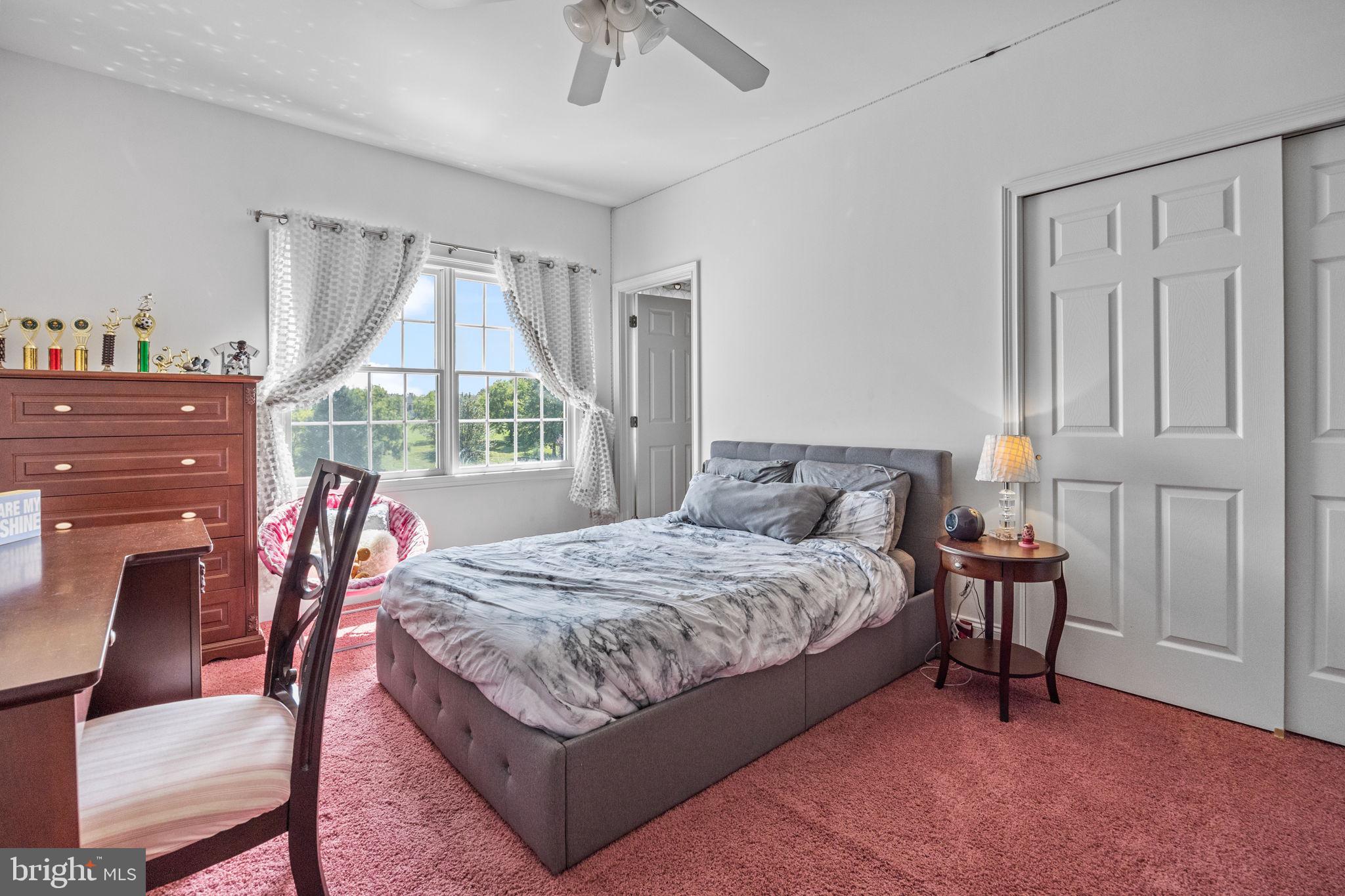 NORTHAMPTON HUNT - Residential