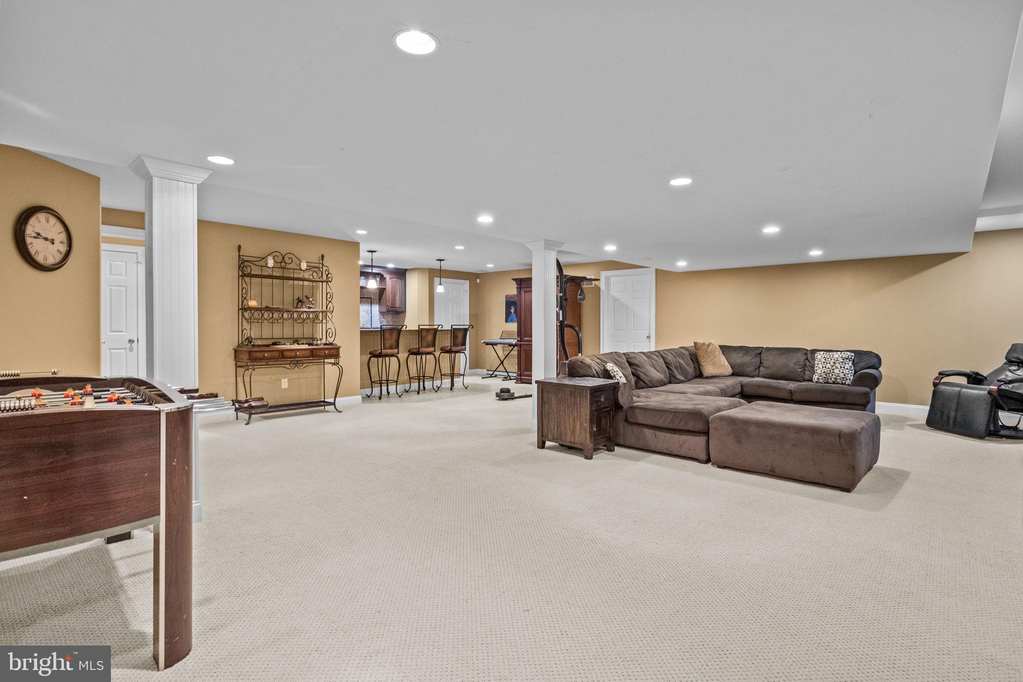 NORTHAMPTON HUNT - Residential