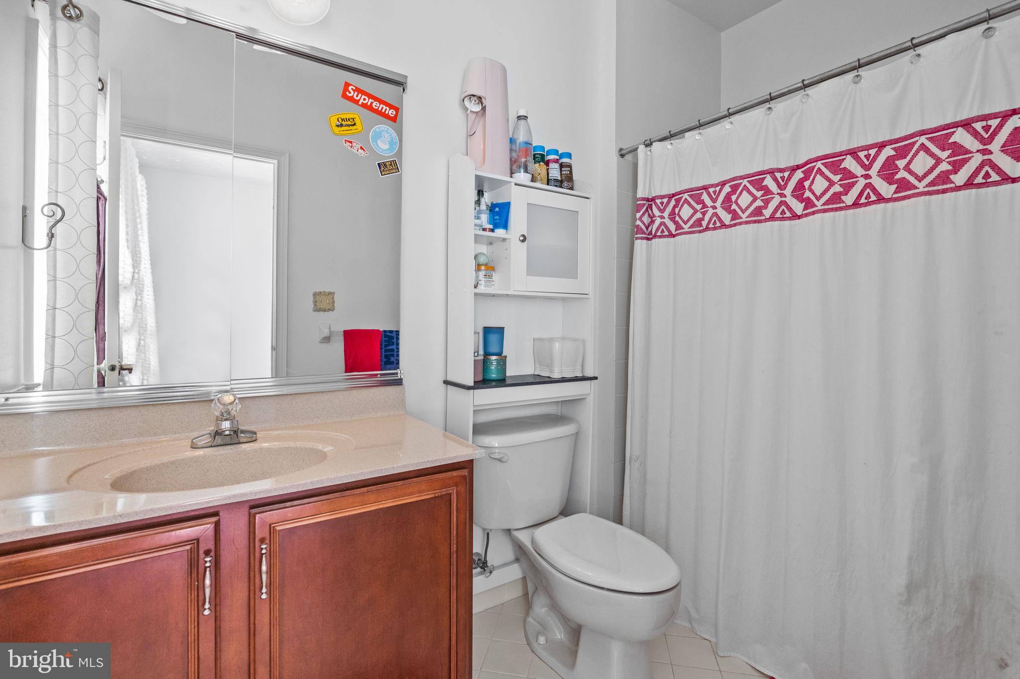 NORTHAMPTON HUNT - Residential