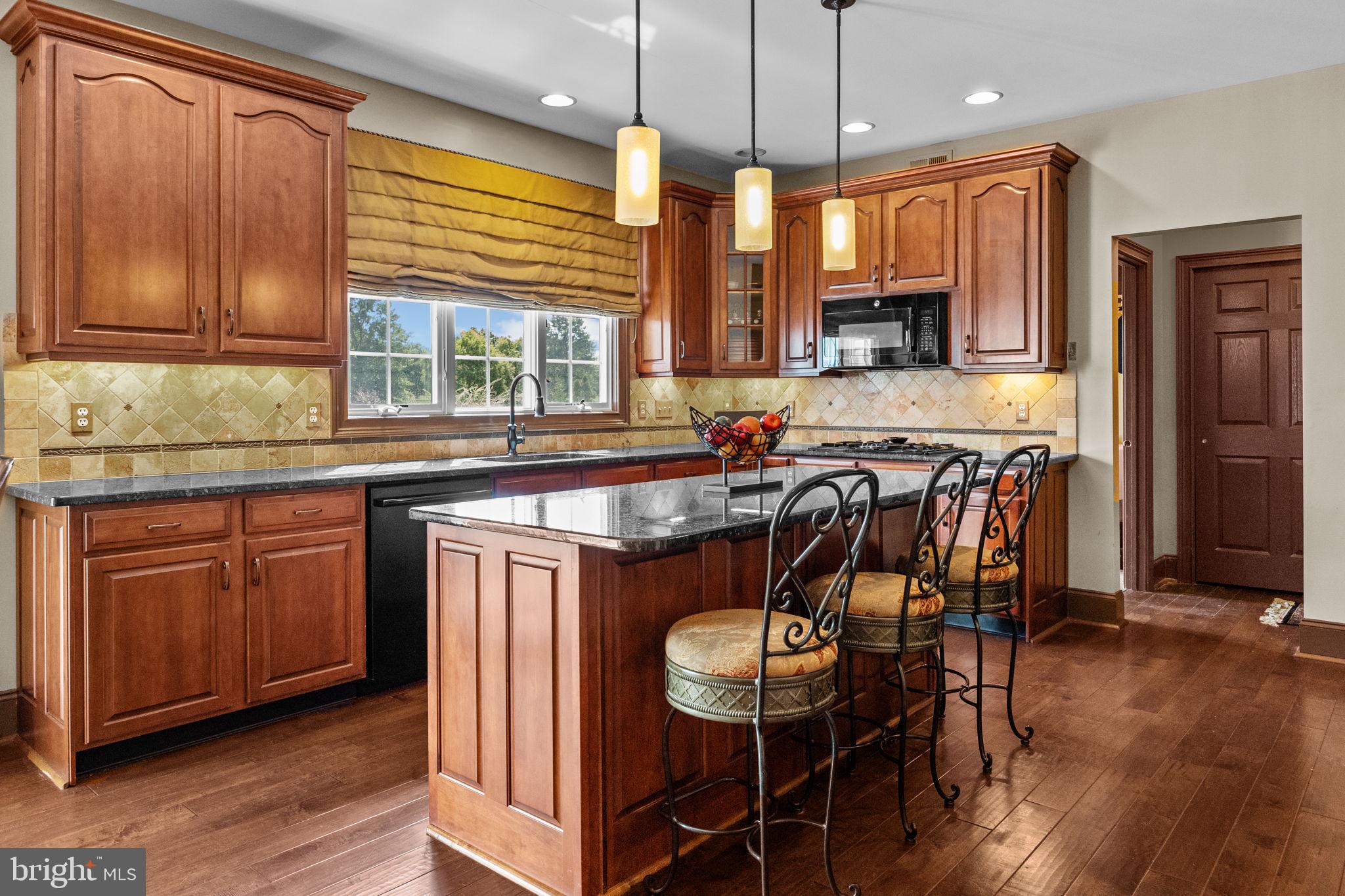 NORTHAMPTON HUNT - Residential