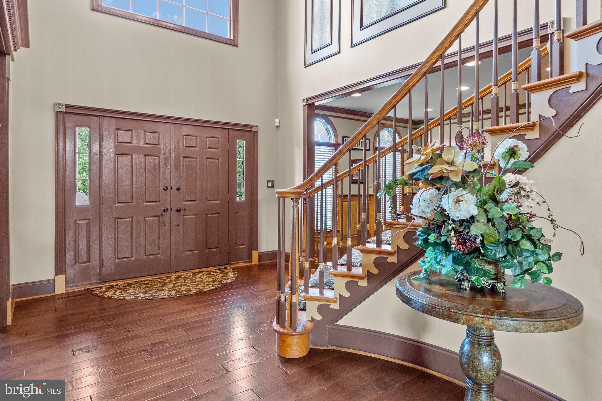 NORTHAMPTON HUNT - Residential