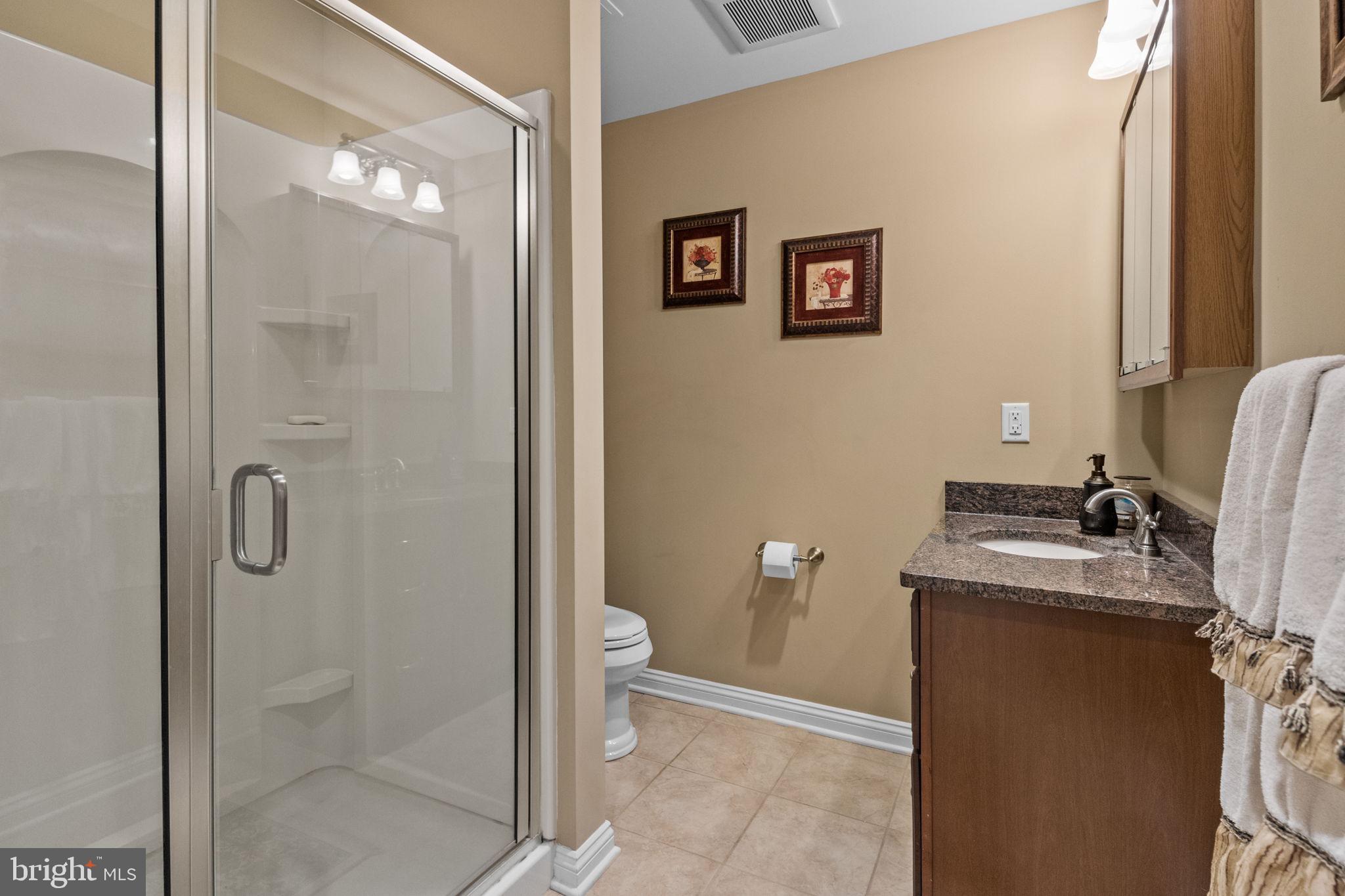 NORTHAMPTON HUNT - Residential