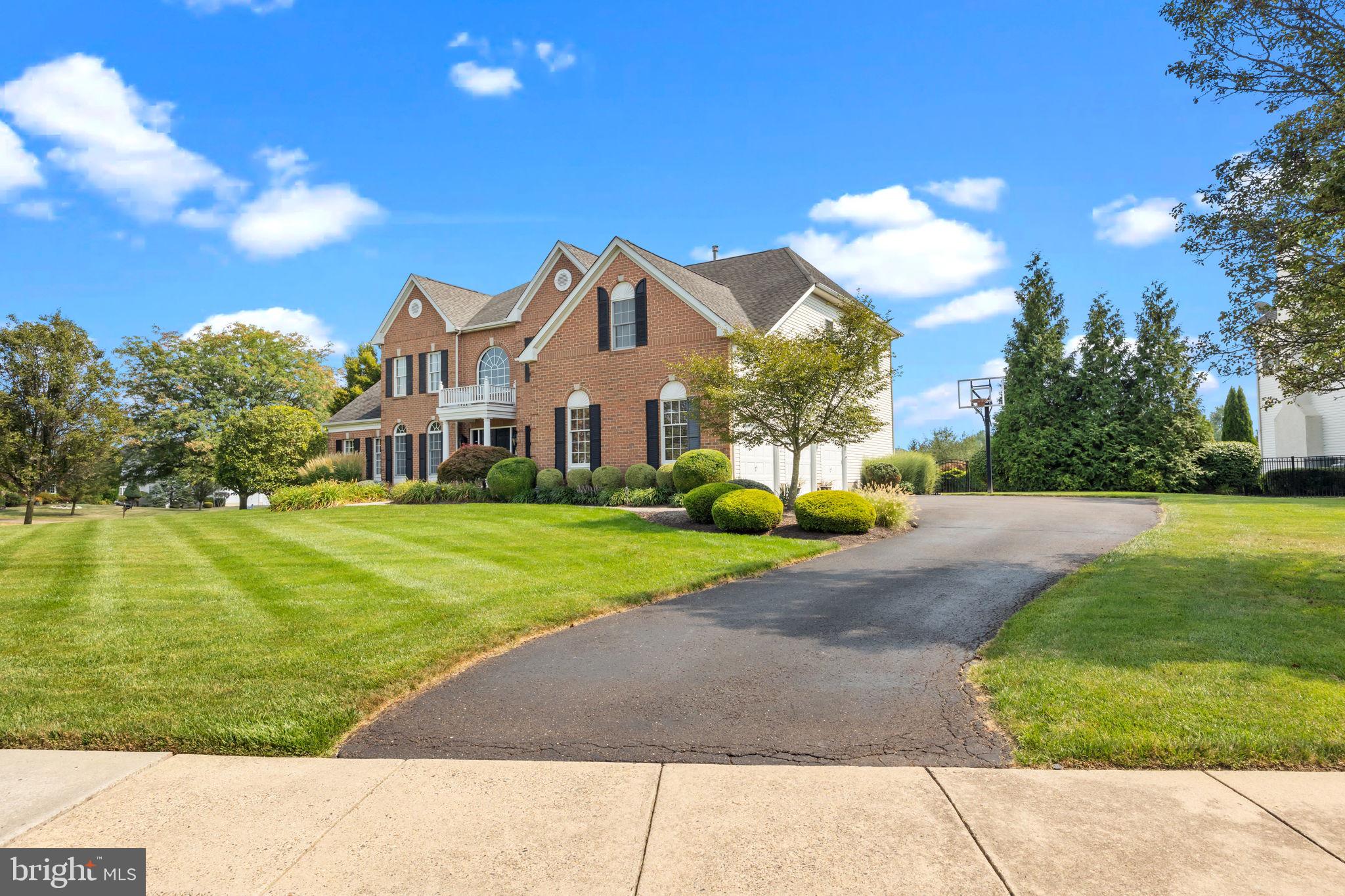 NORTHAMPTON HUNT - Residential