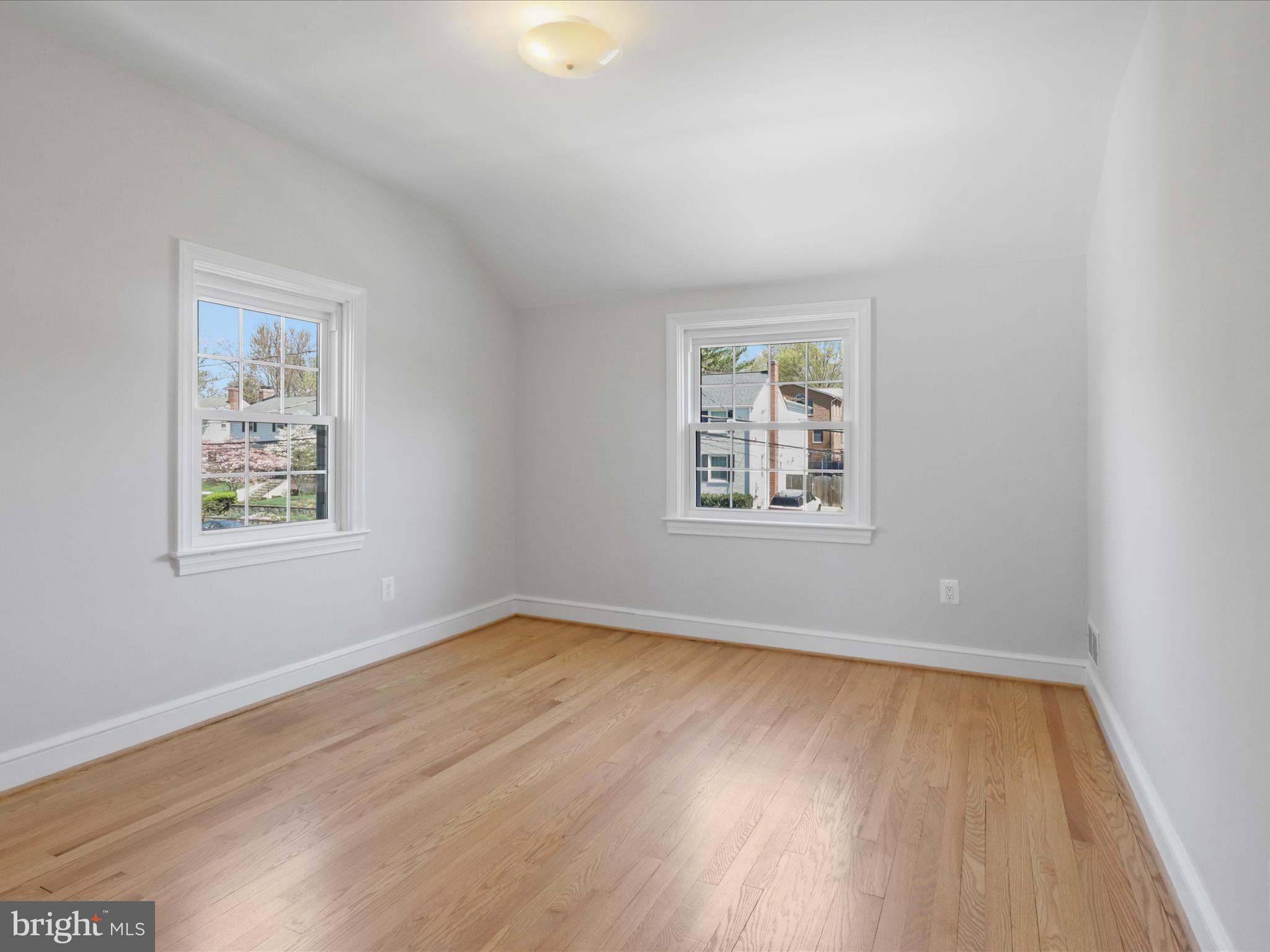 LEEWAY HEIGHTS - Residential