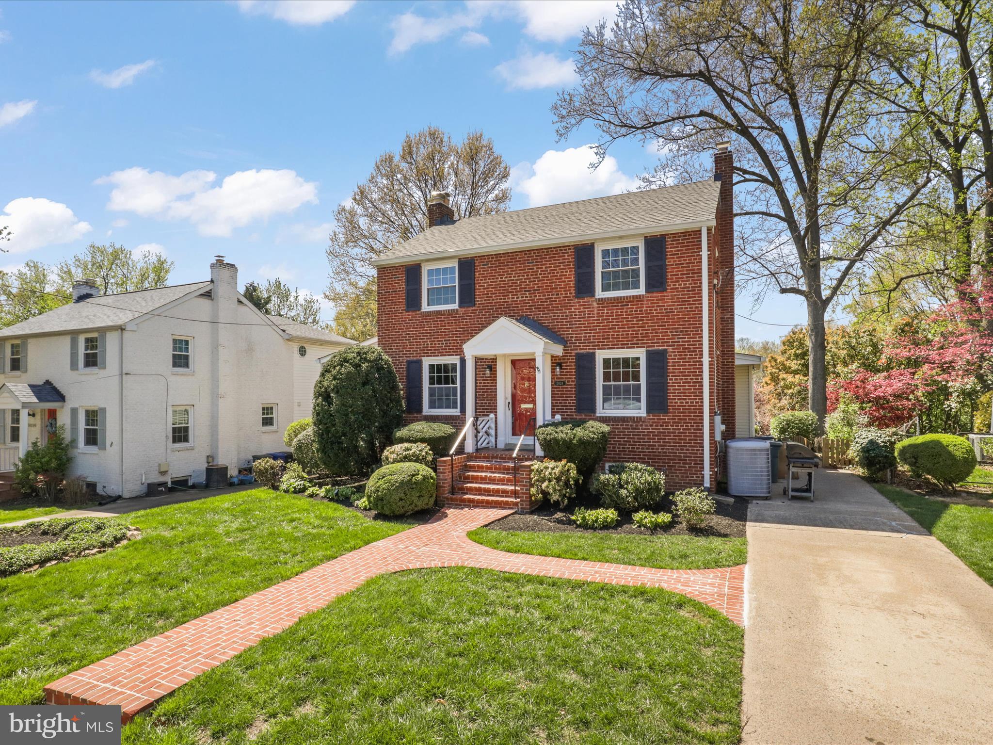 LEEWAY HEIGHTS - Residential