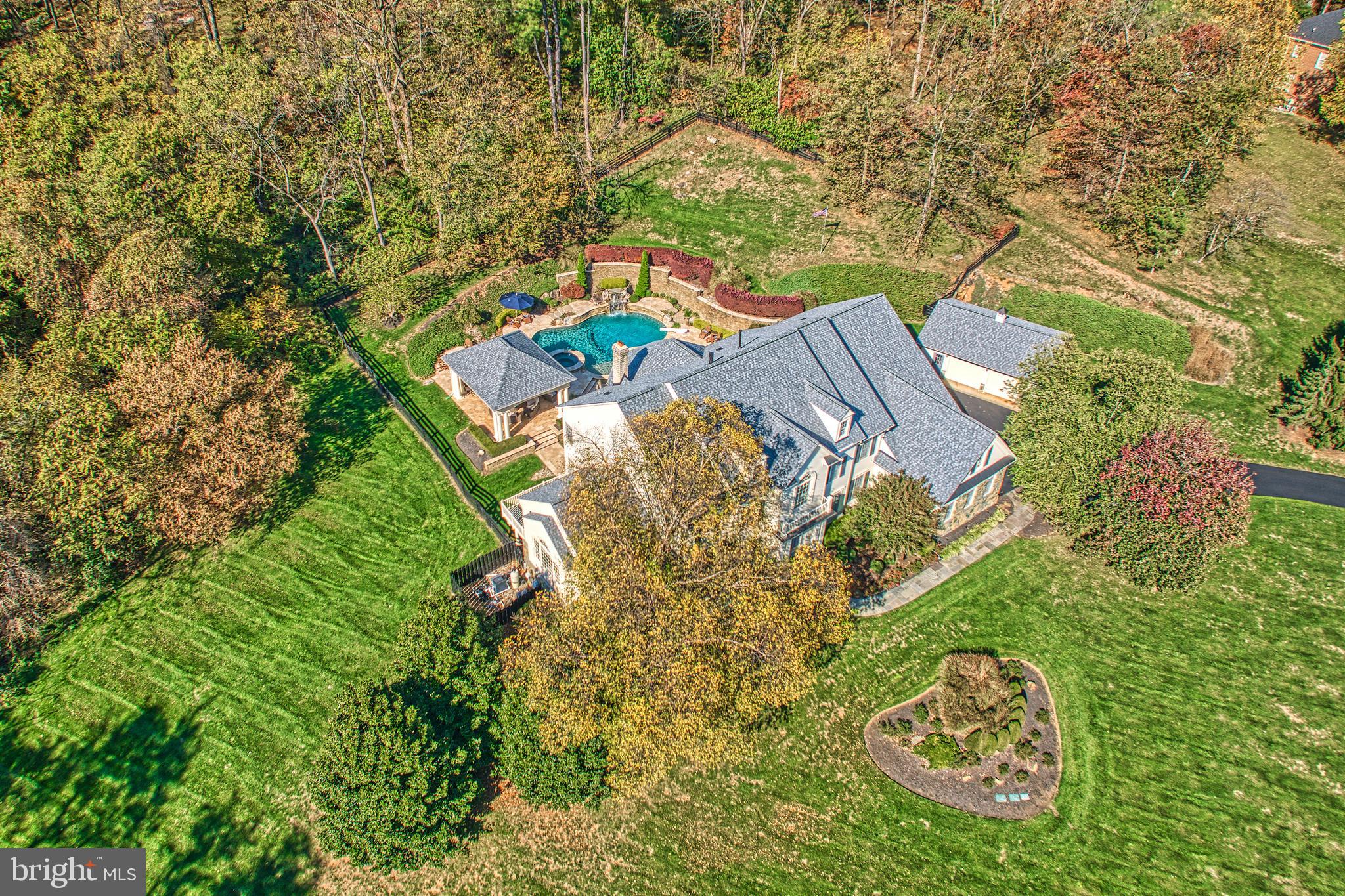 BEACON HILL - Residential