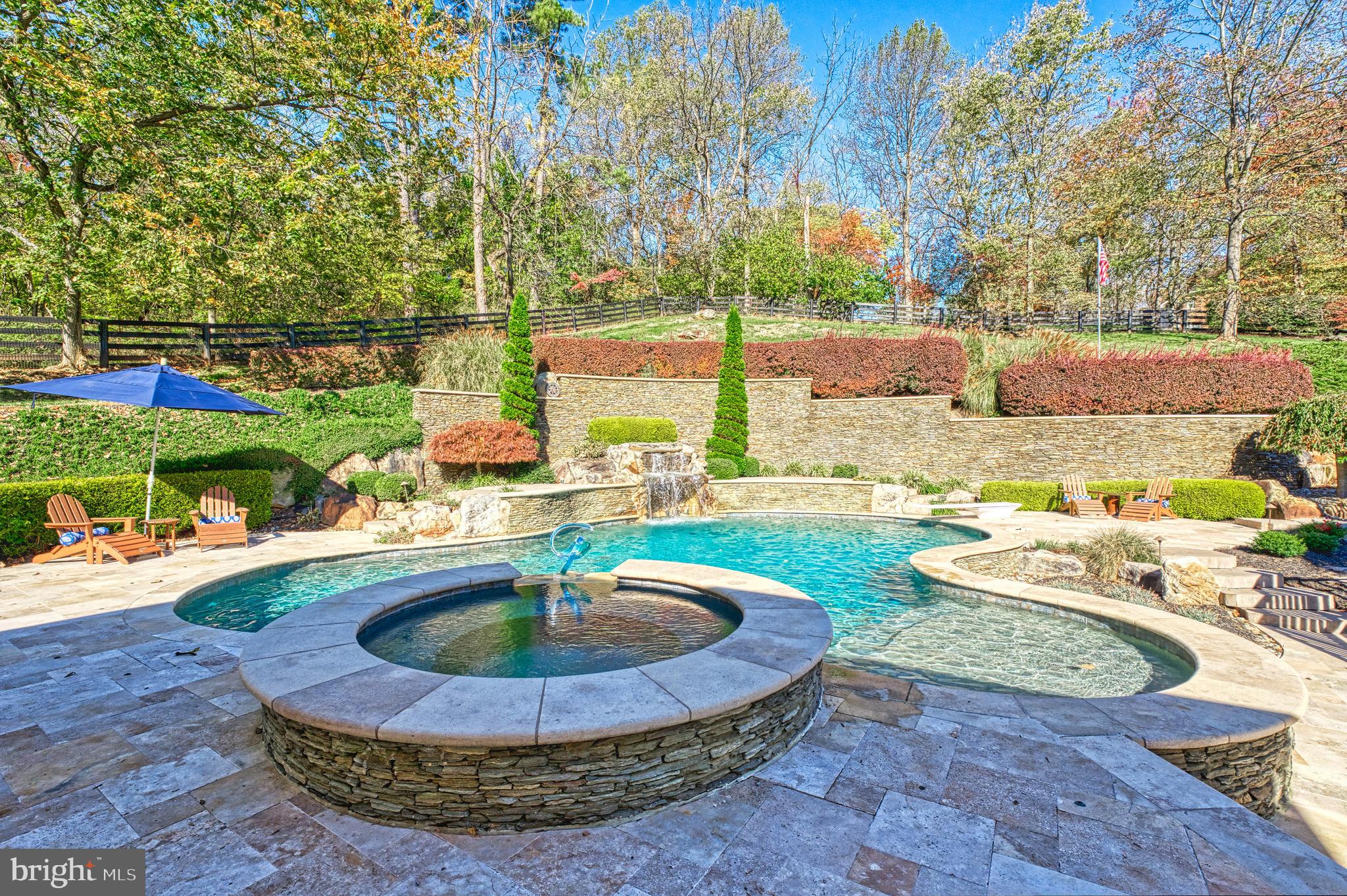 BEACON HILL - Residential