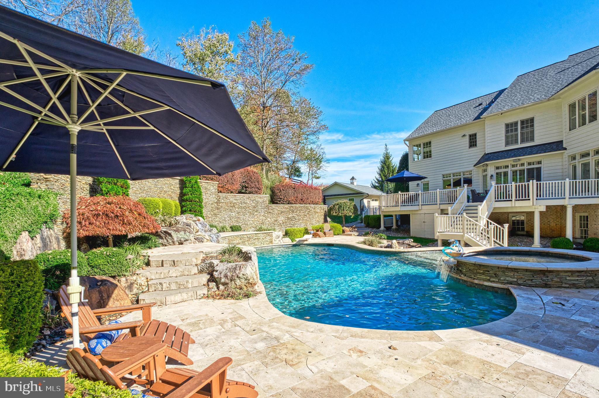 BEACON HILL - Residential