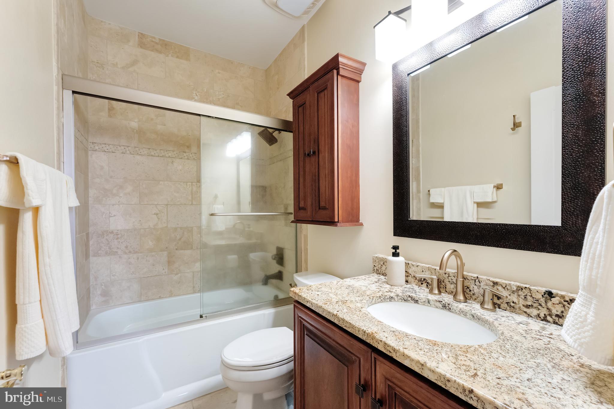 BEACON HILL - Residential