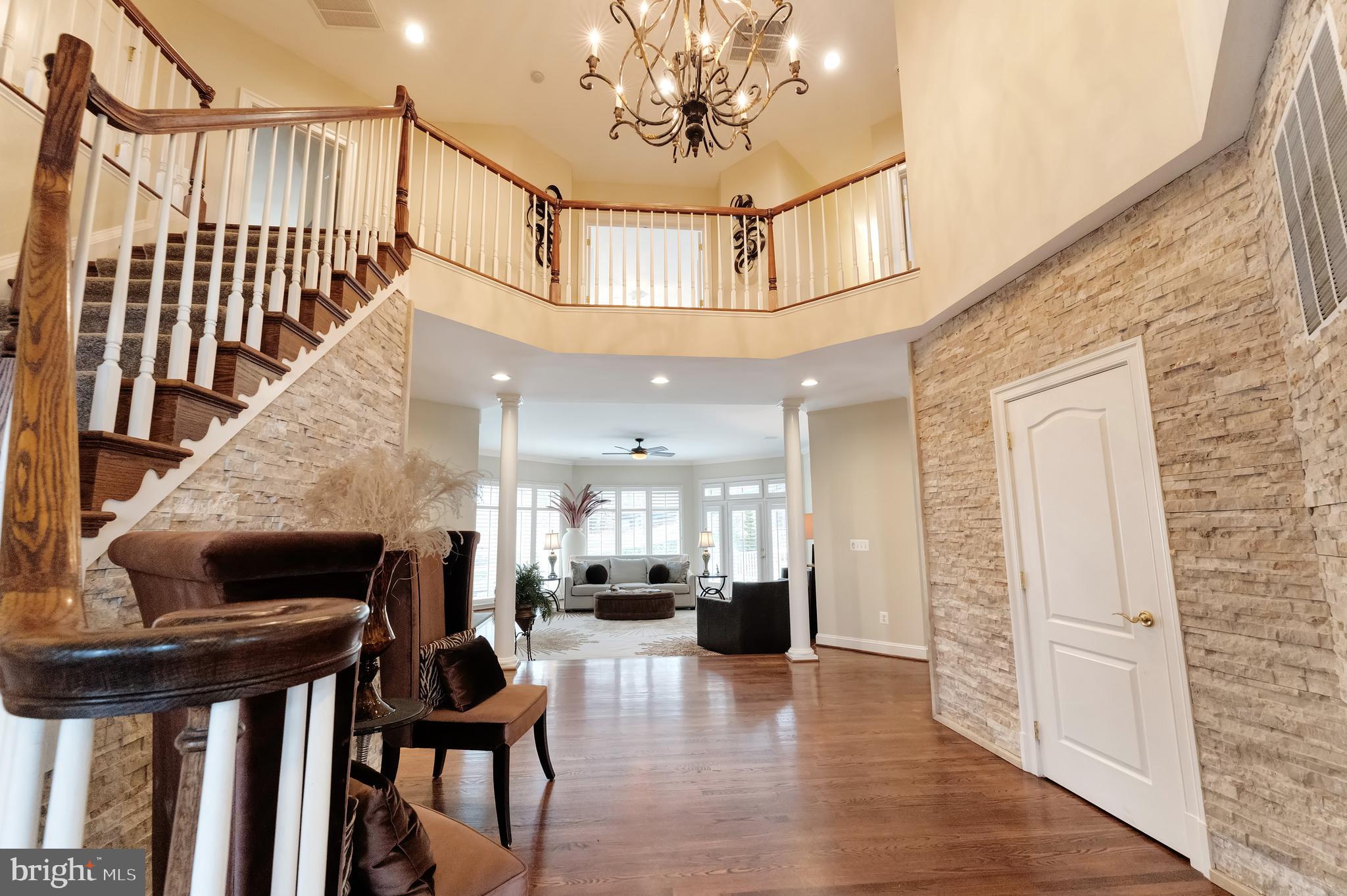 BEACON HILL - Residential