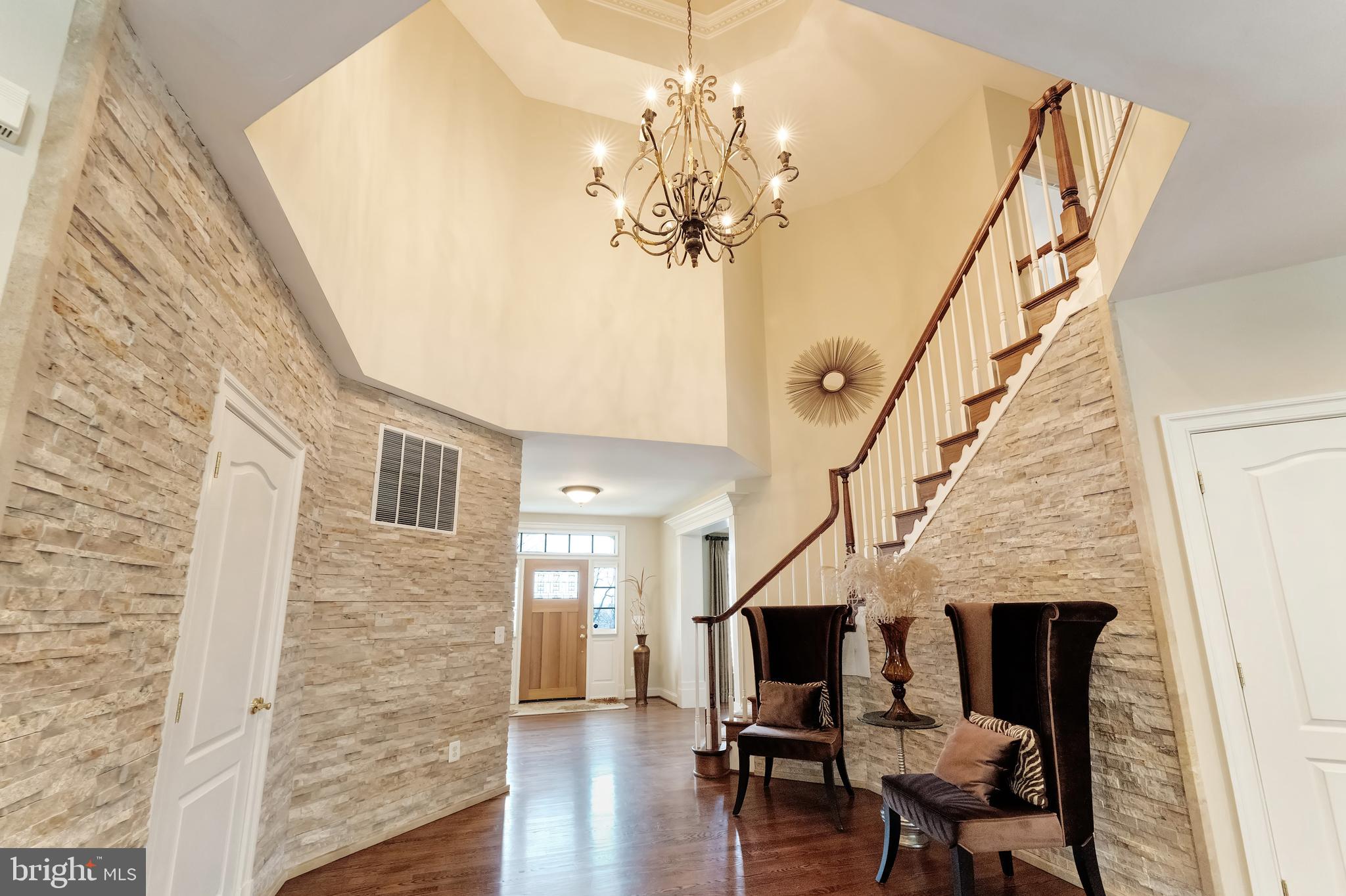 BEACON HILL - Residential