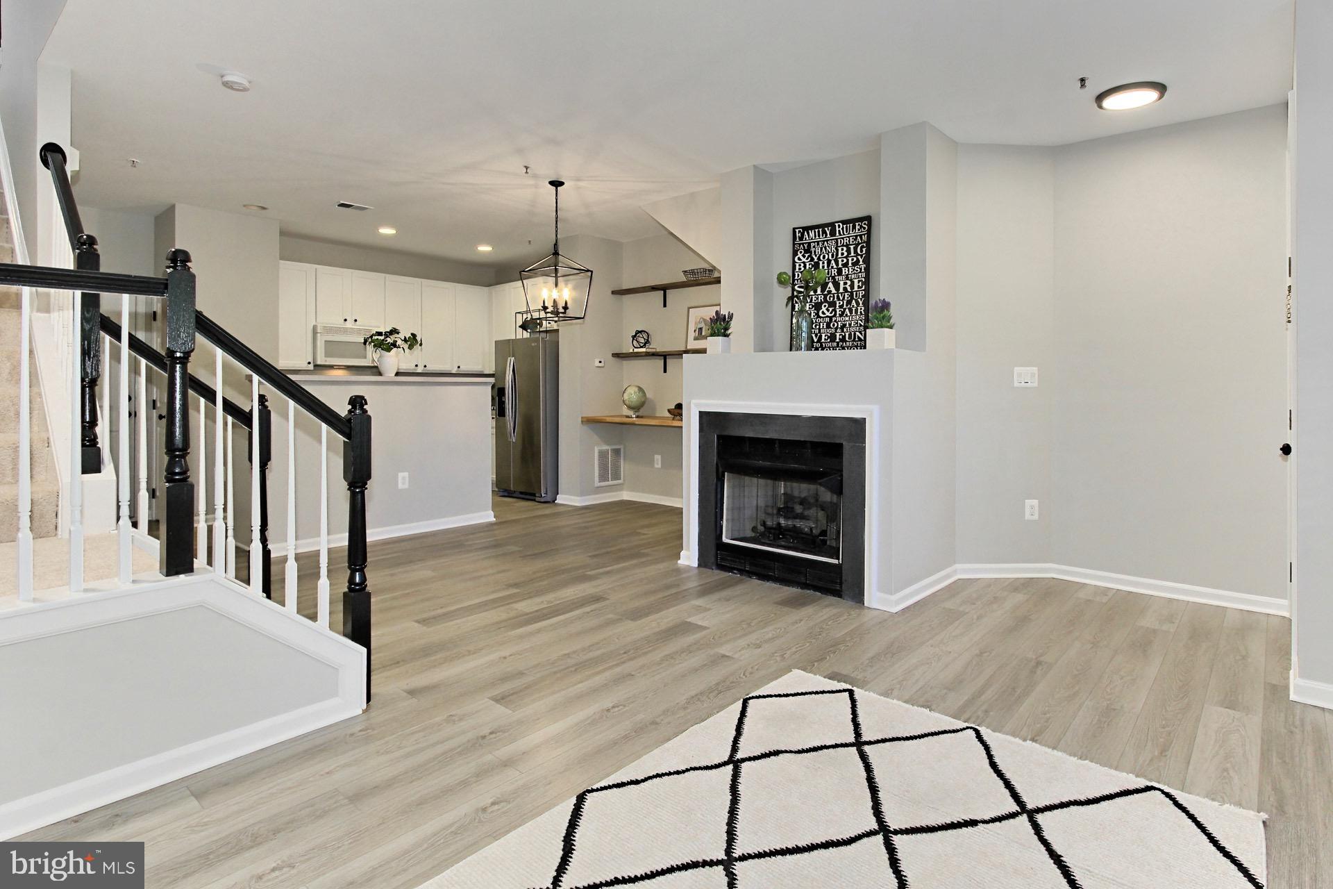 AMBER SPRING CONDOMINIUMS - Residential