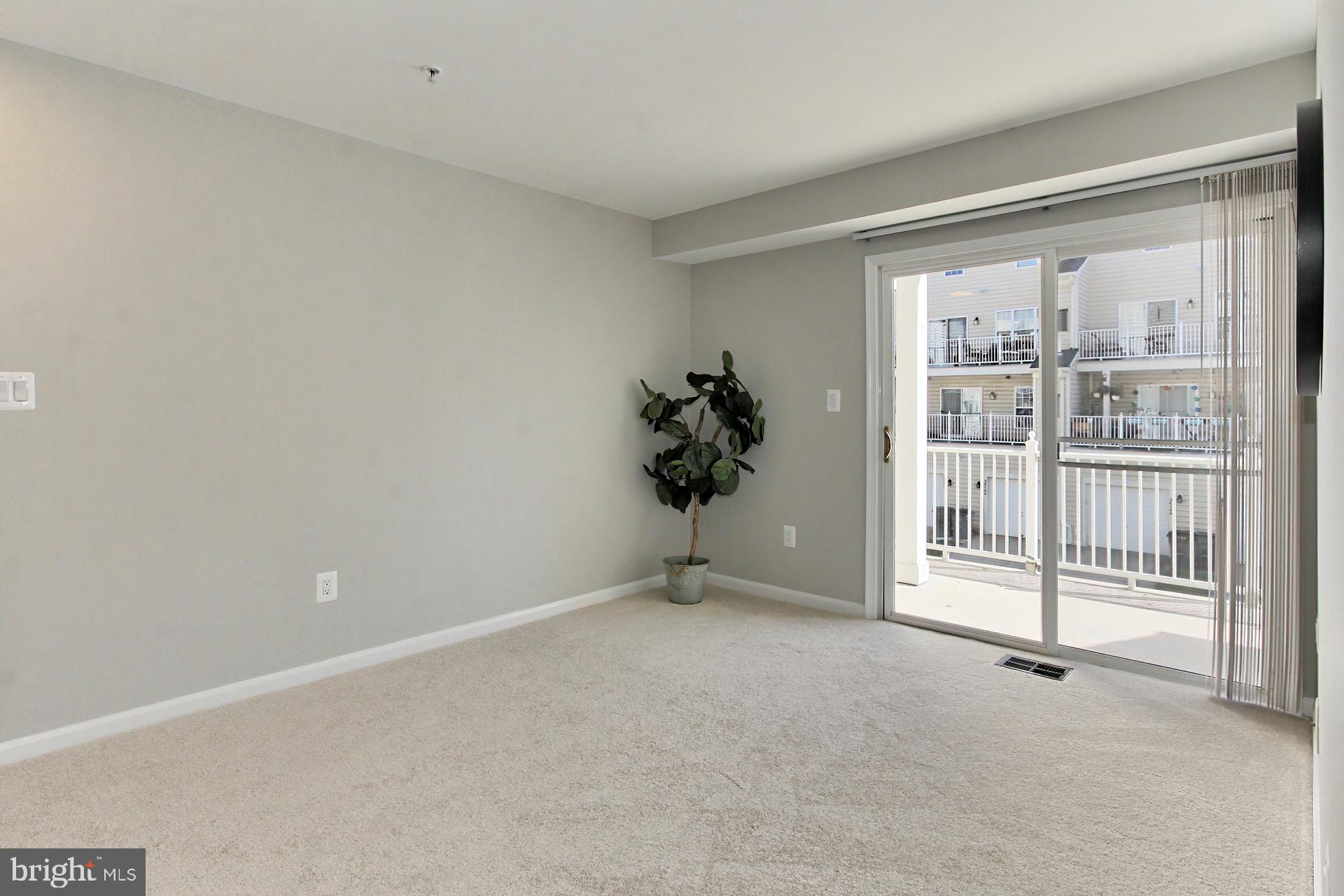 AMBER SPRING CONDOMINIUMS - Residential