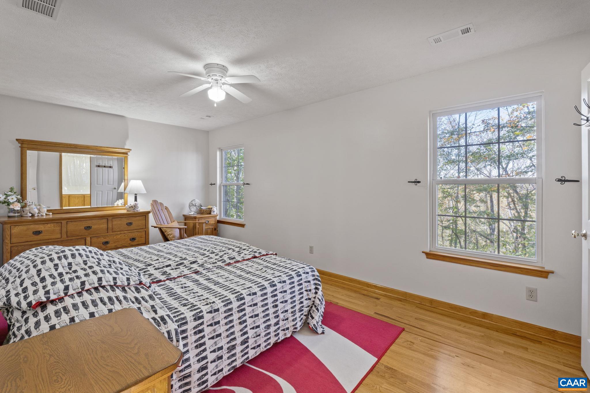 LAKE MONTICELLO - Residential