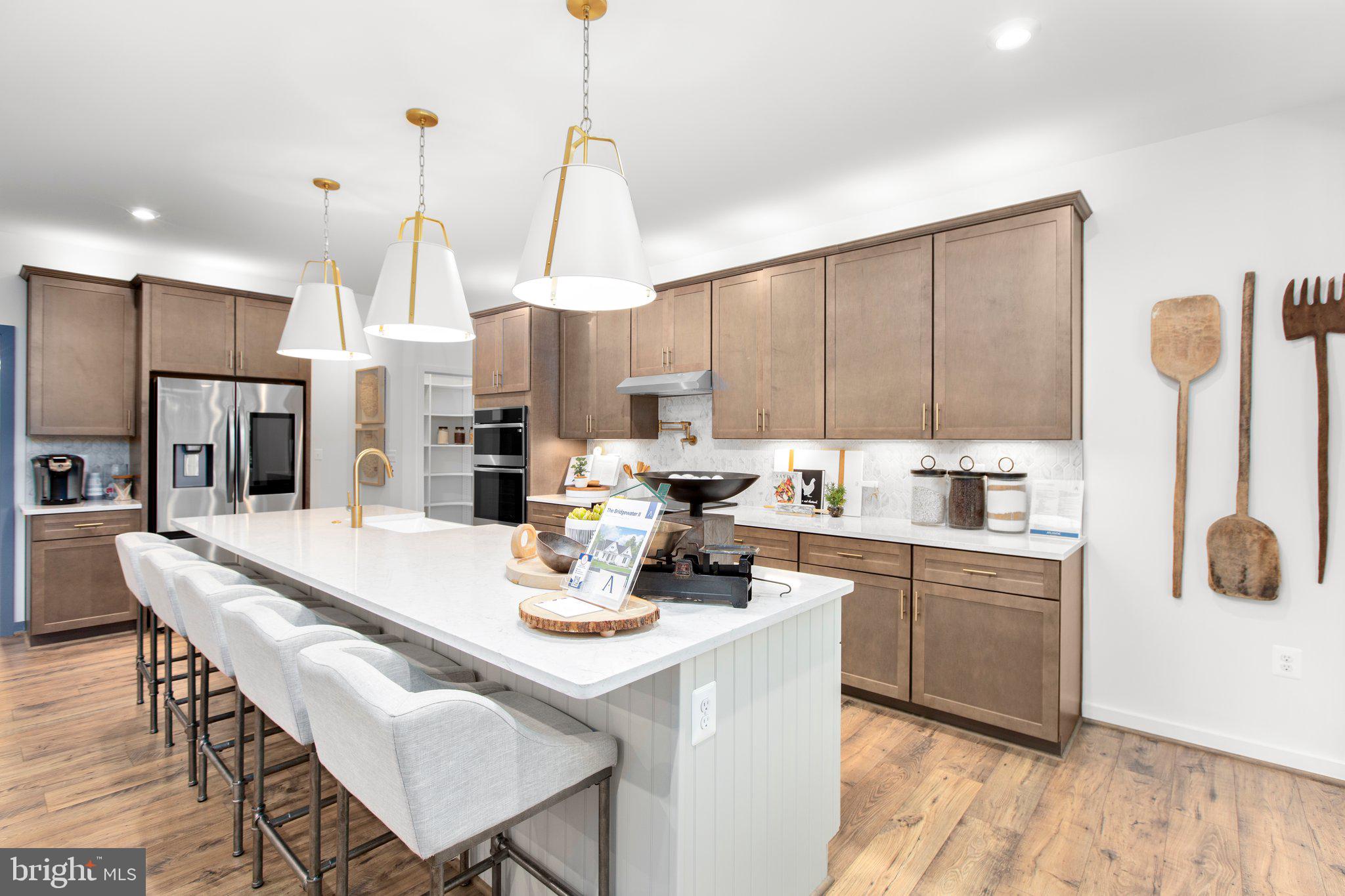 WHITEHALL - Residential