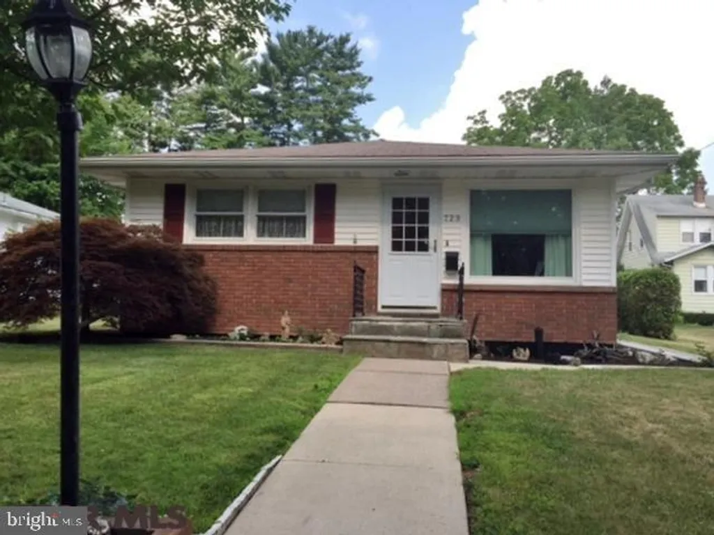 729 W Beaver Avenue, State College, PA 16801