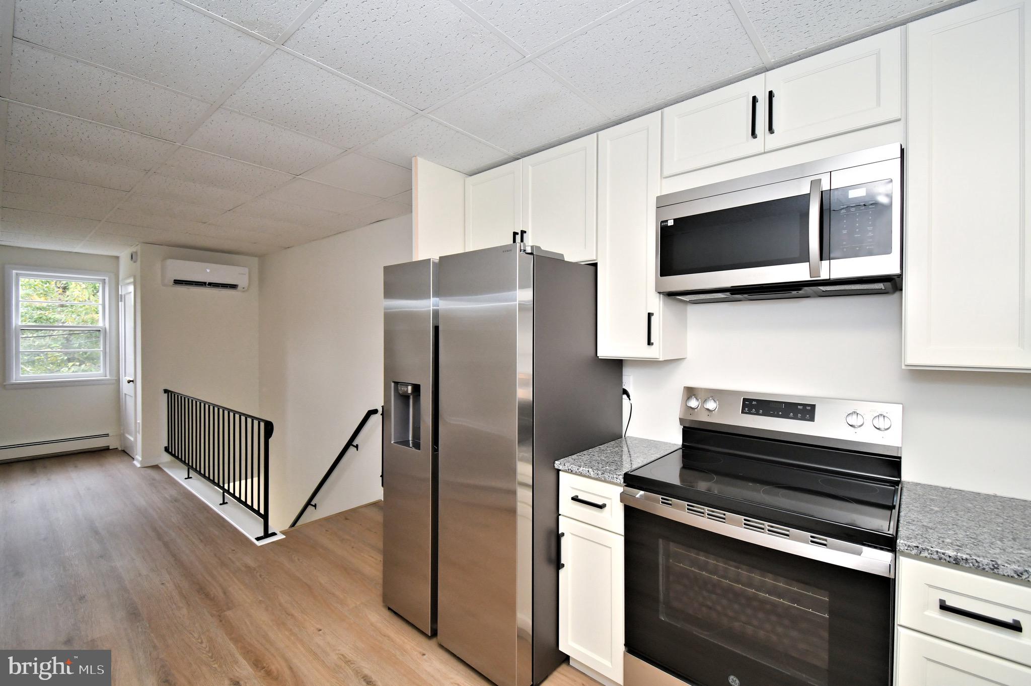 CURLY HILL ACRES - Residential Lease