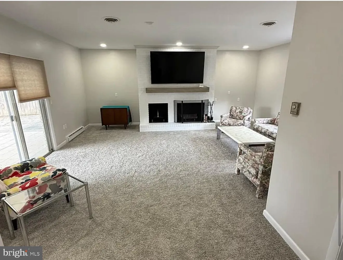 Pottsville, Pennsylvania 17901, United States, 3 Bedrooms Bedrooms, ,3 BathroomsBathrooms,Residential,Active,198421