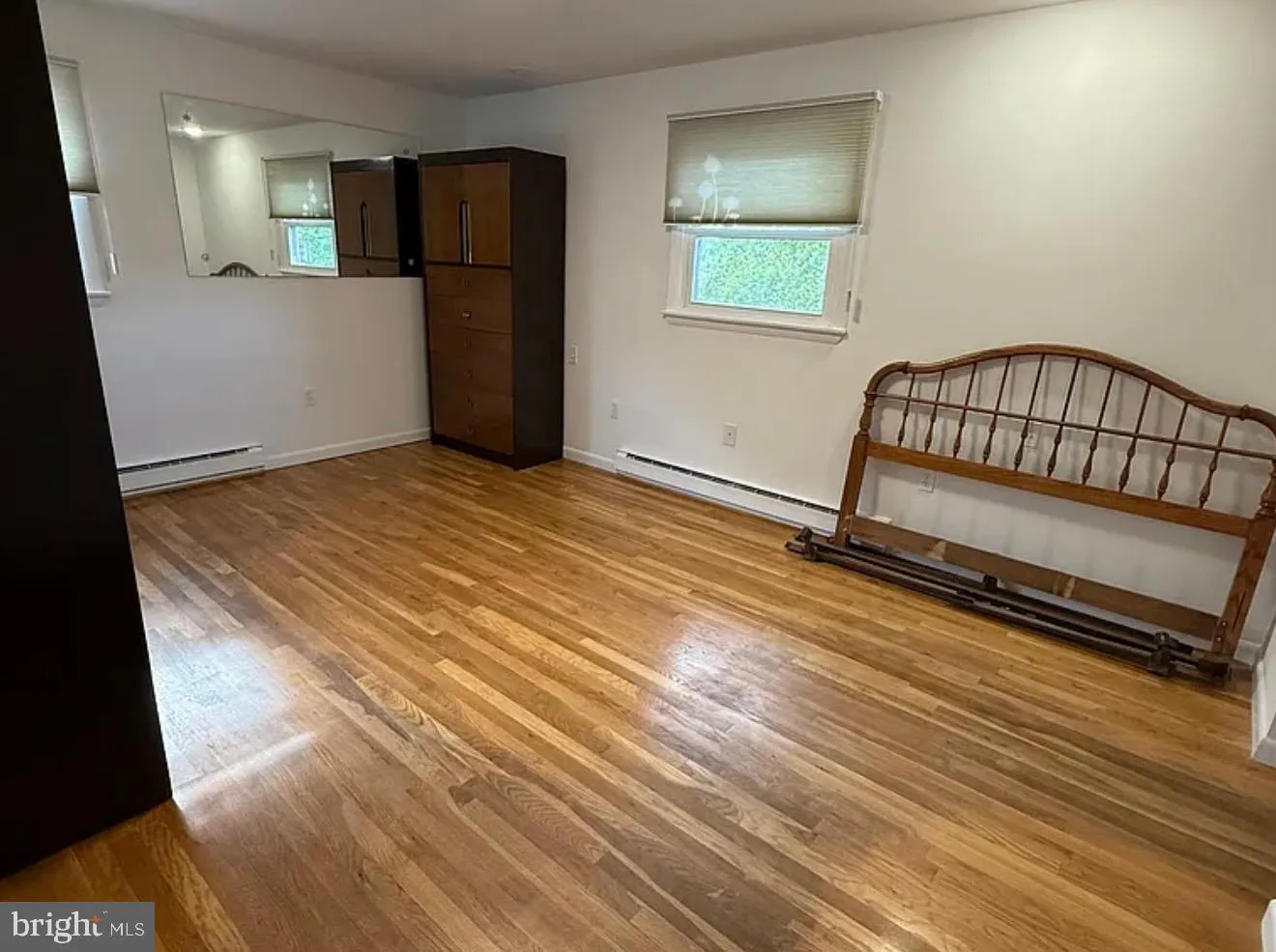 Pottsville, Pennsylvania 17901, United States, 3 Bedrooms Bedrooms, ,3 BathroomsBathrooms,Residential,Active,198421