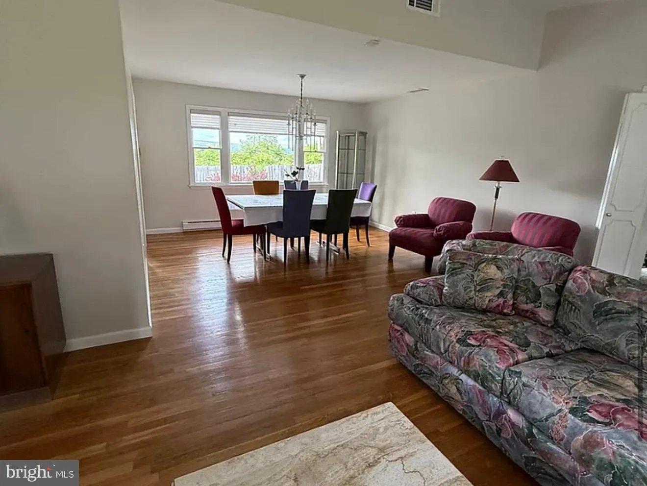 Pottsville, Pennsylvania 17901, United States, 3 Bedrooms Bedrooms, ,3 BathroomsBathrooms,Residential,Active,198421