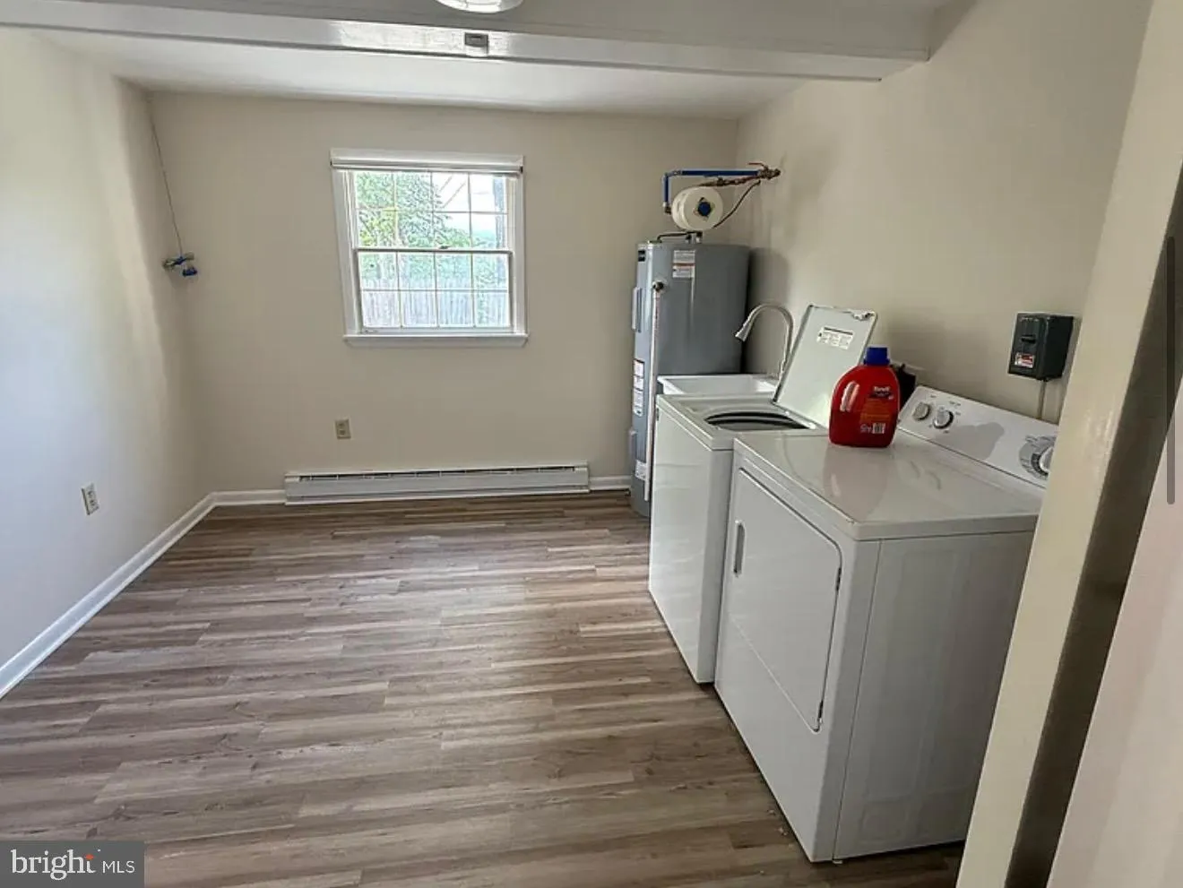 Pottsville, Pennsylvania 17901, United States, 3 Bedrooms Bedrooms, ,3 BathroomsBathrooms,Residential,Active,198421