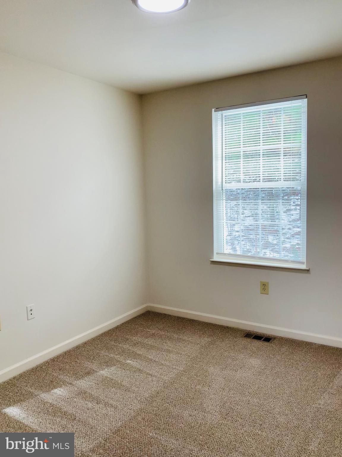 BELLS RUN - Residential Lease