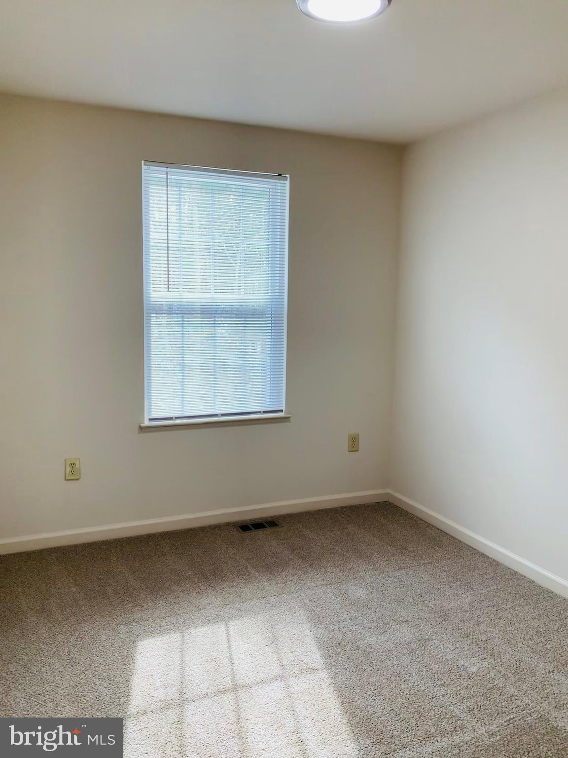 BELLS RUN - Residential Lease