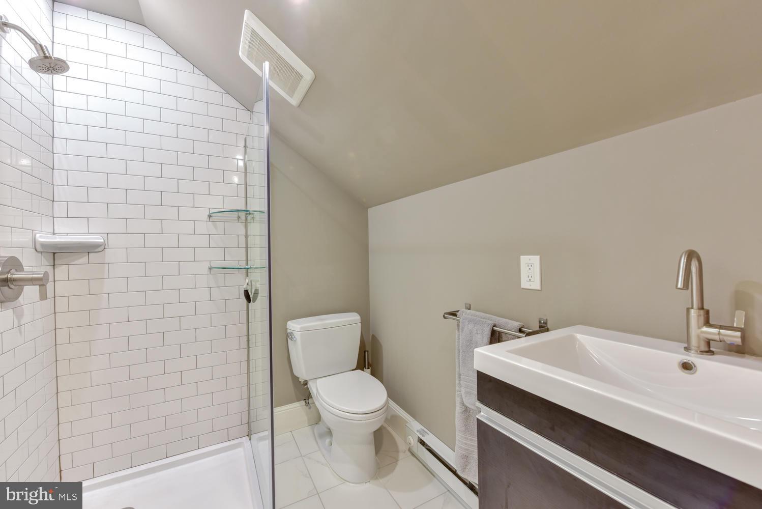 ROSEMONT - Residential