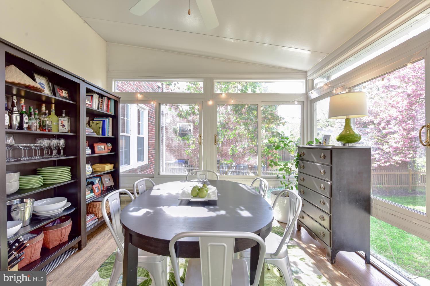 ROSEMONT - Residential