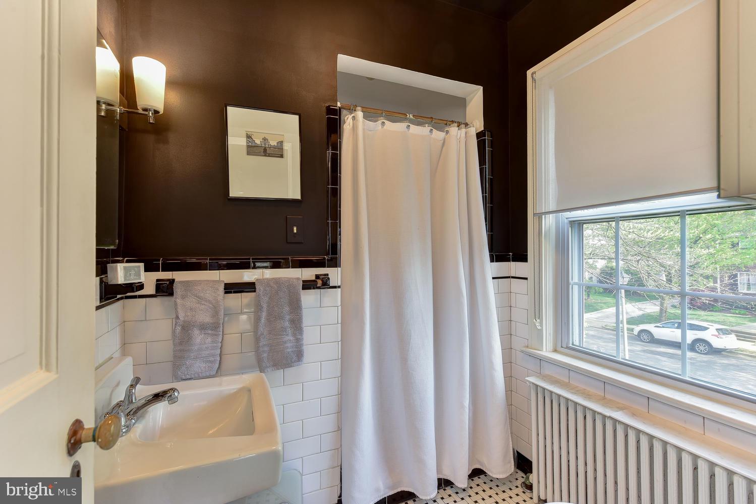 ROSEMONT - Residential