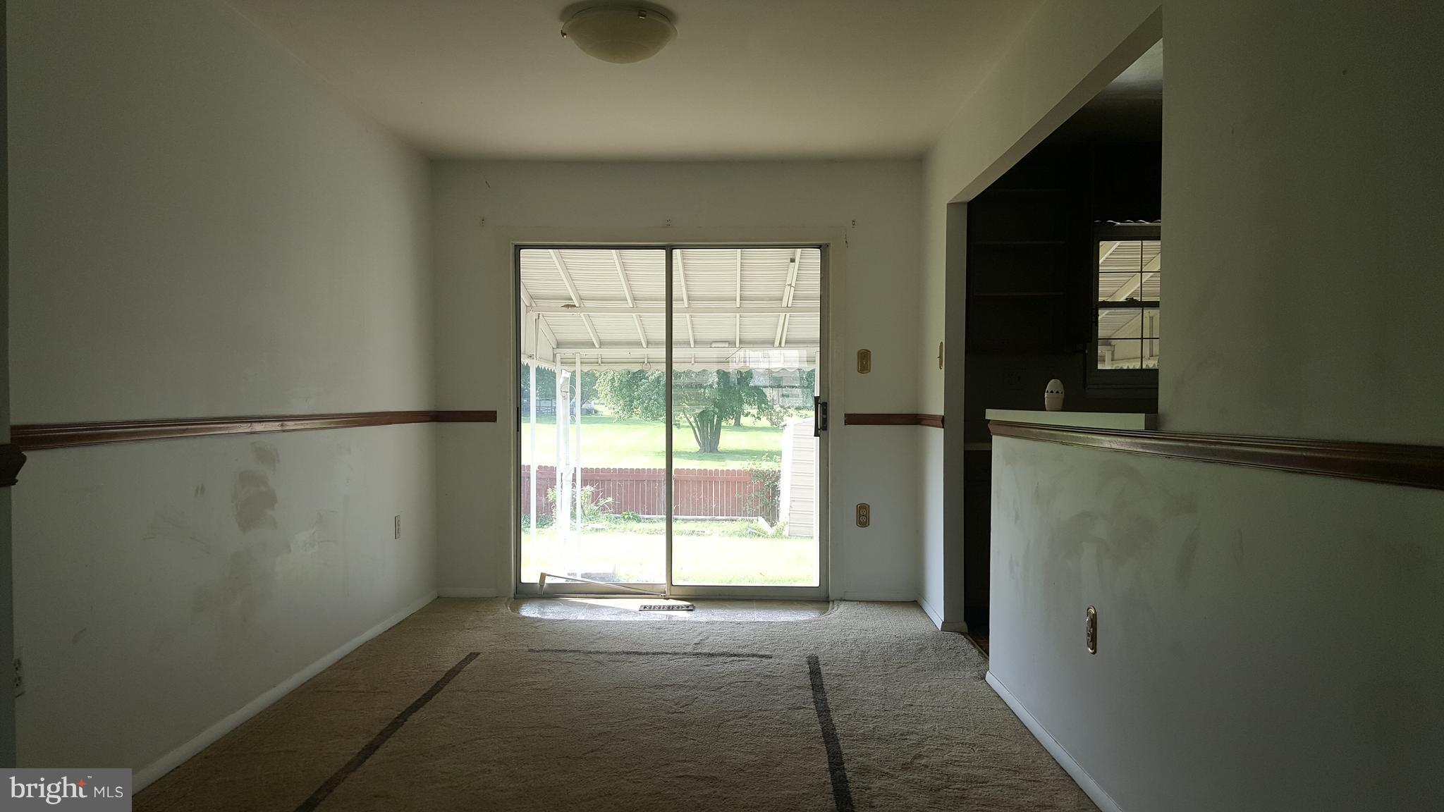 KINGS COURT - Residential