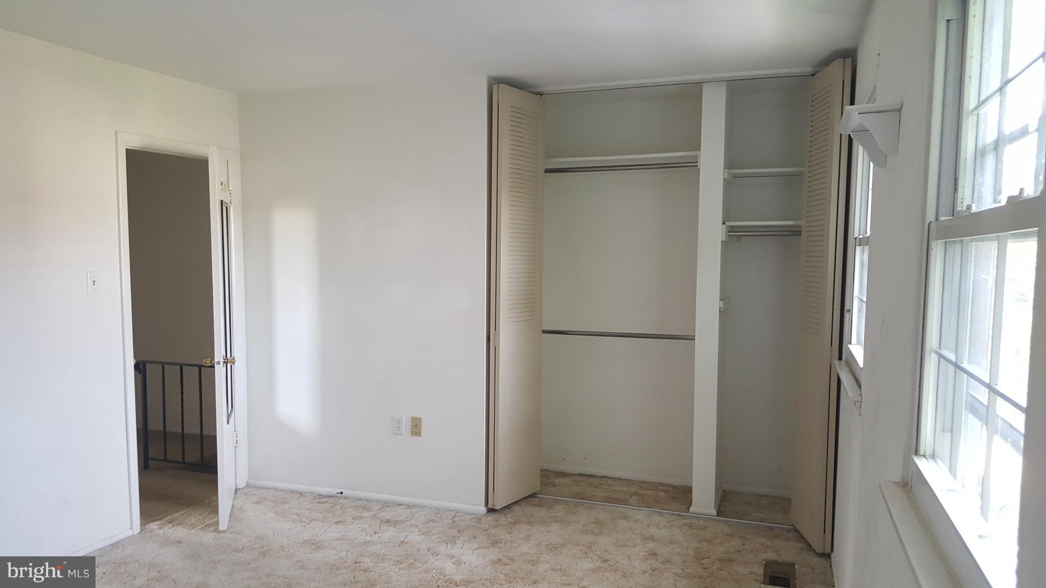 KINGS COURT - Residential