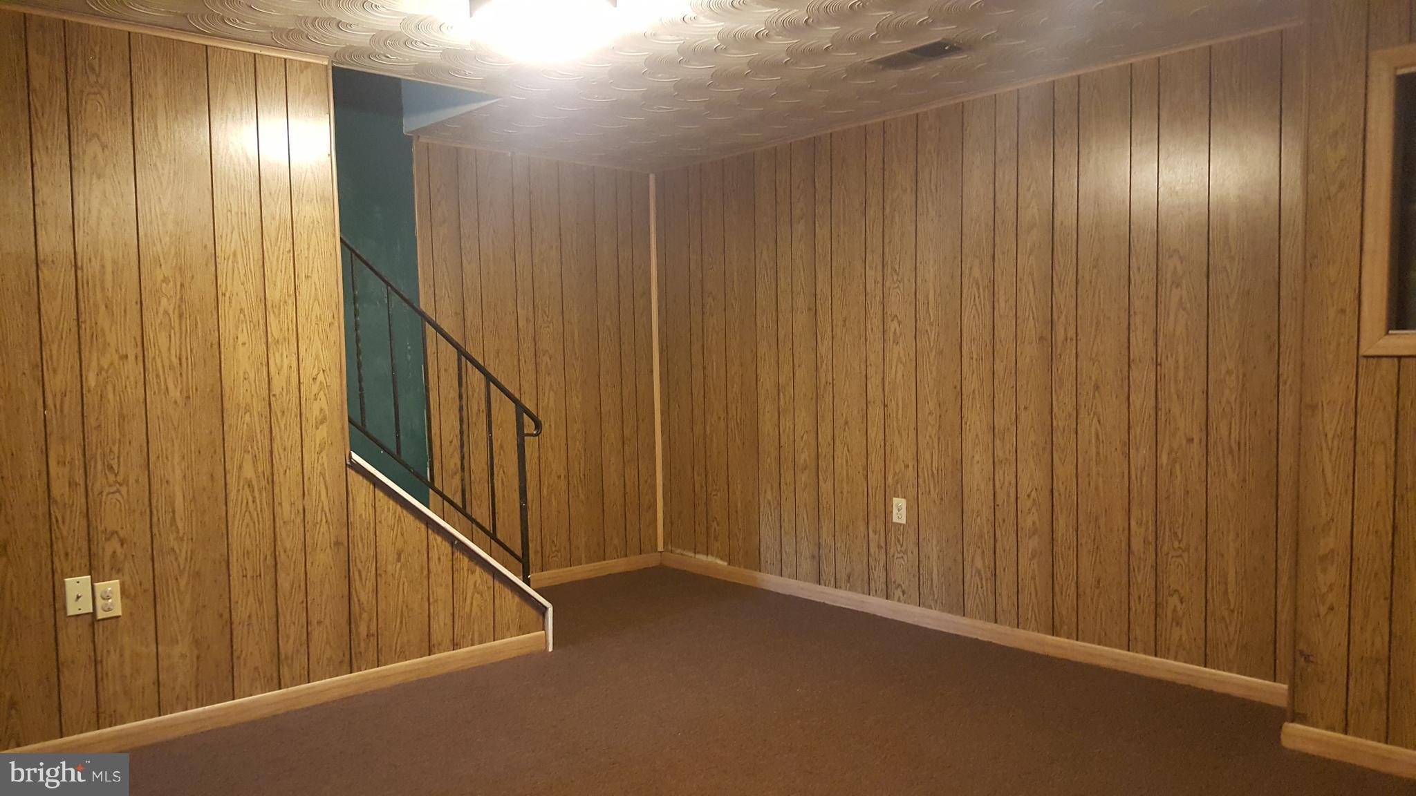 KINGS COURT - Residential