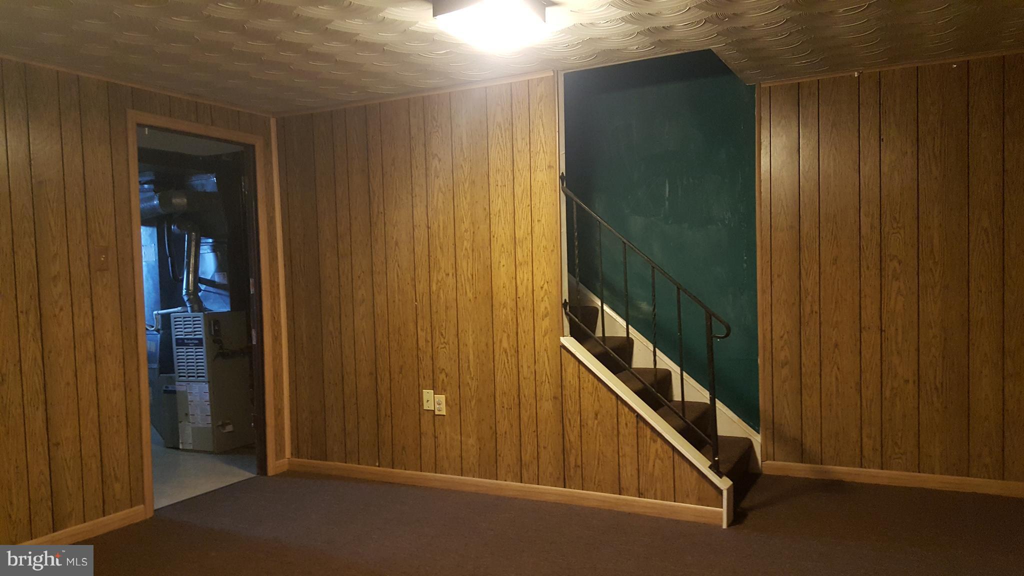 KINGS COURT - Residential