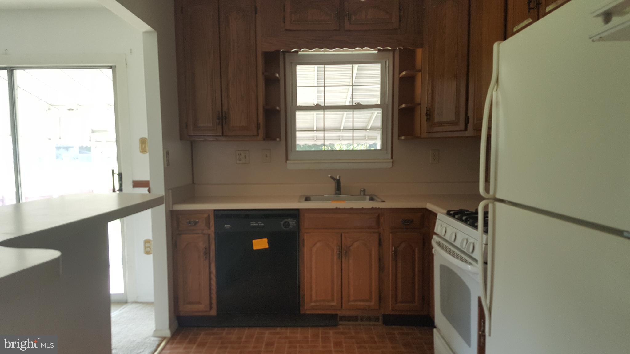 KINGS COURT - Residential