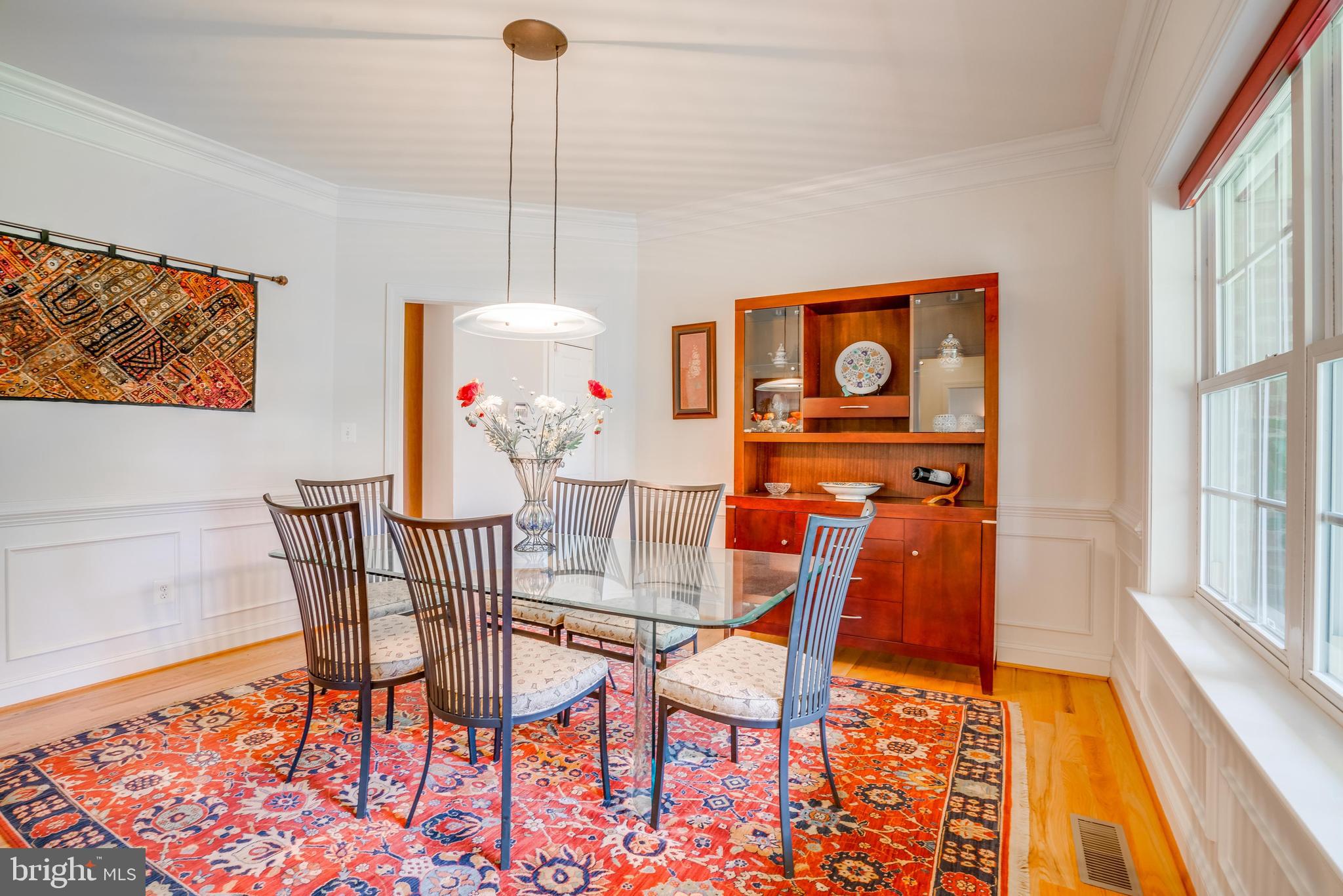 FAIRFAX HEIGHTS - Residential