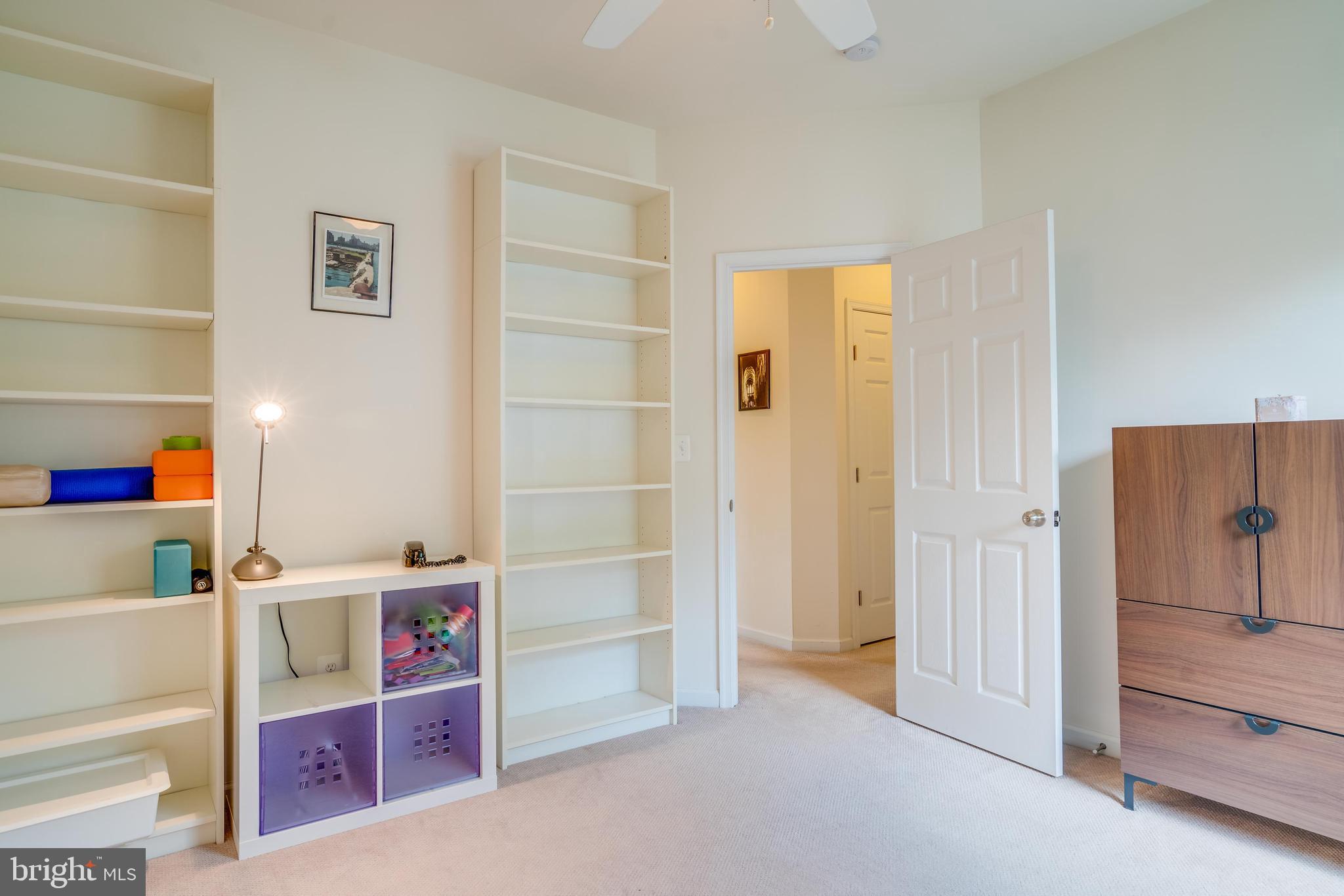 FAIRFAX HEIGHTS - Residential