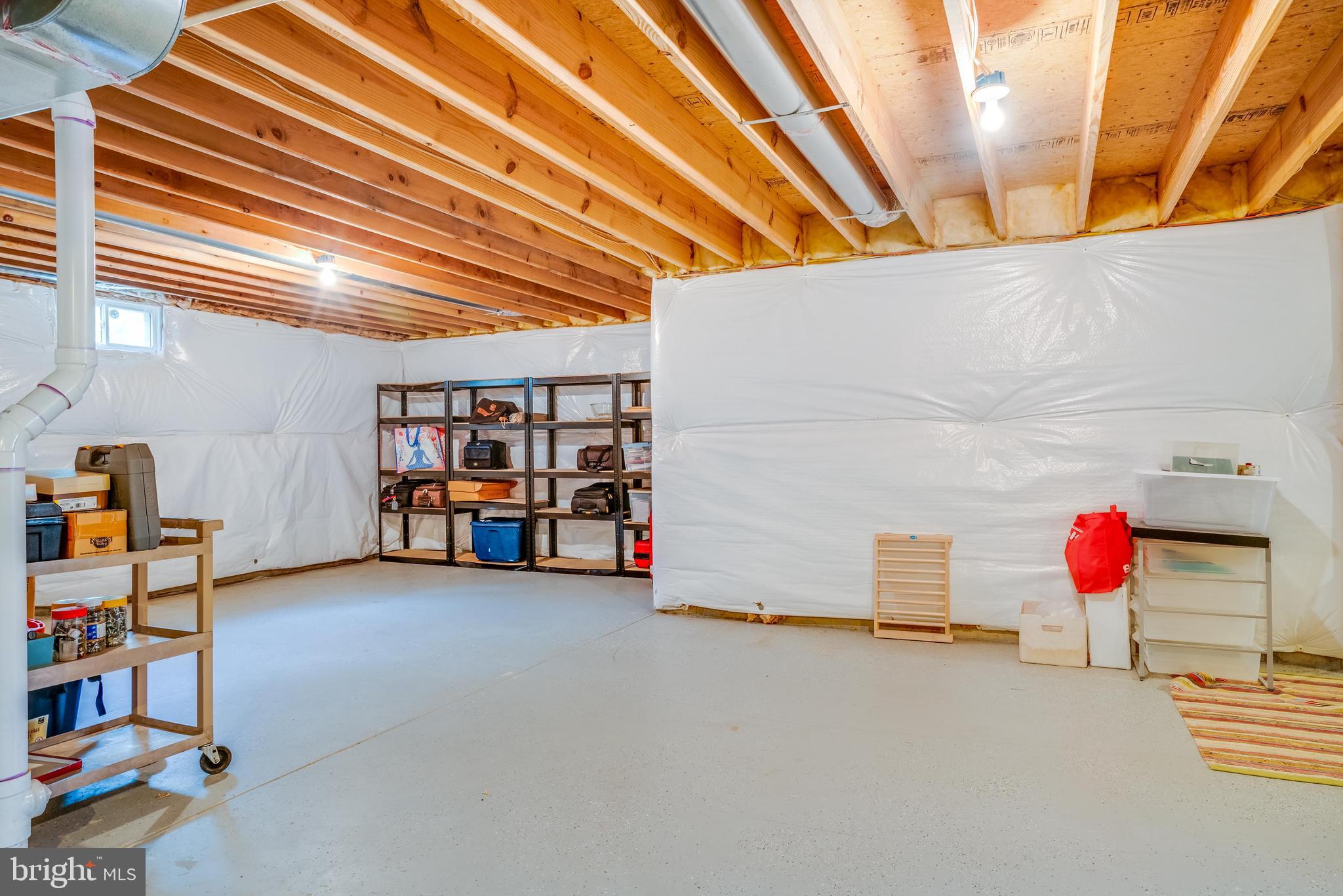 FAIRFAX HEIGHTS - Residential