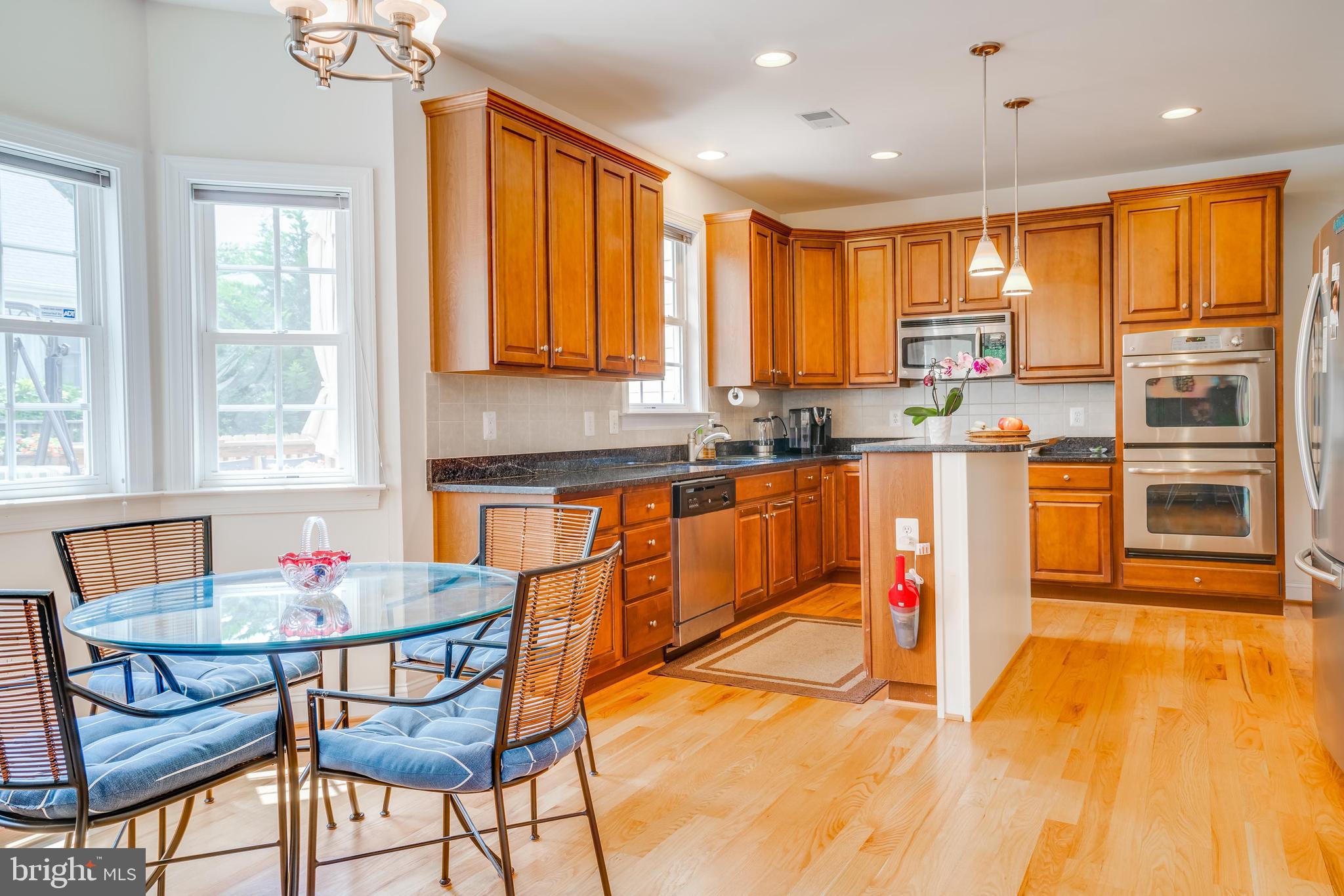 FAIRFAX HEIGHTS - Residential