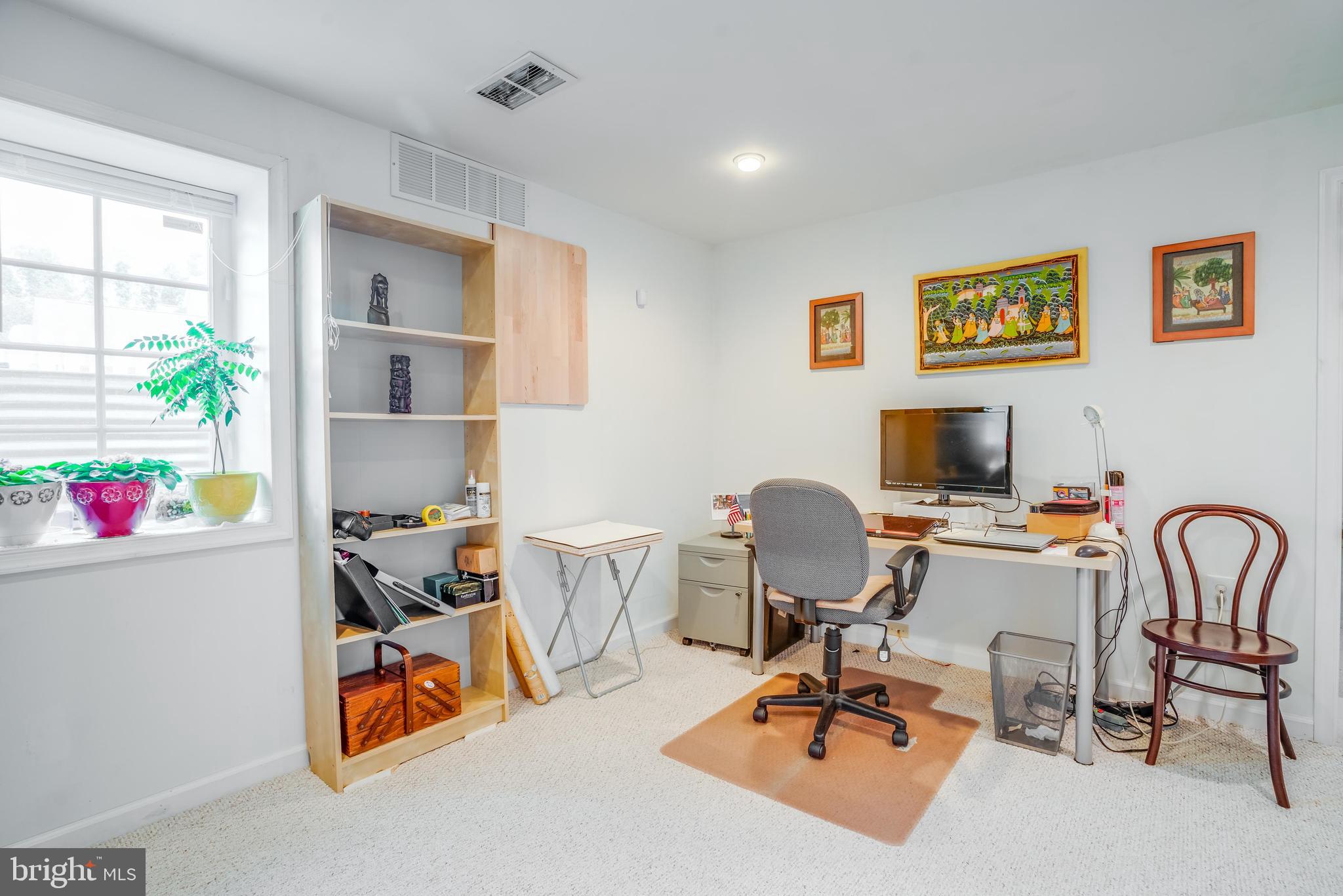 FAIRFAX HEIGHTS - Residential