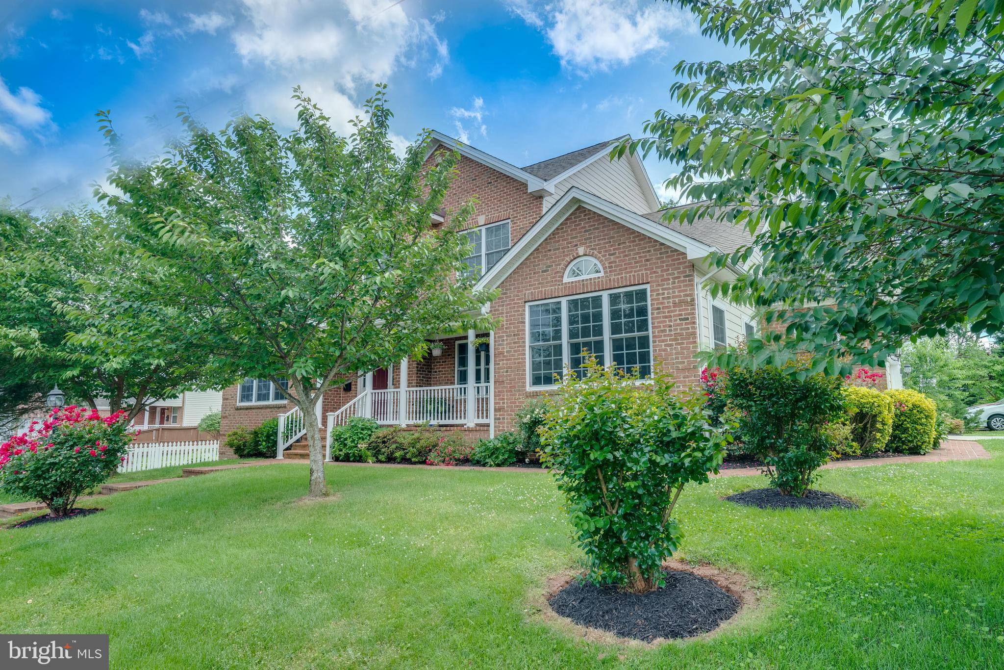 FAIRFAX HEIGHTS - Residential