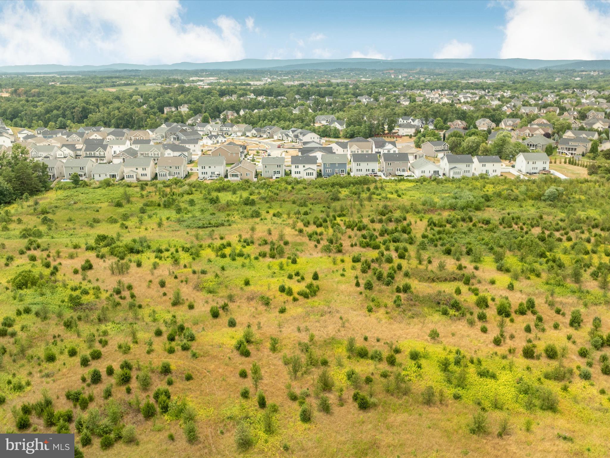 RAVEN OAKS - Residential