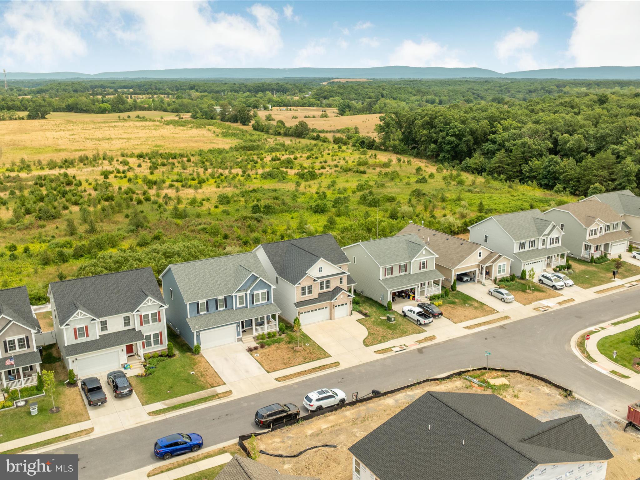 RAVEN OAKS - Residential