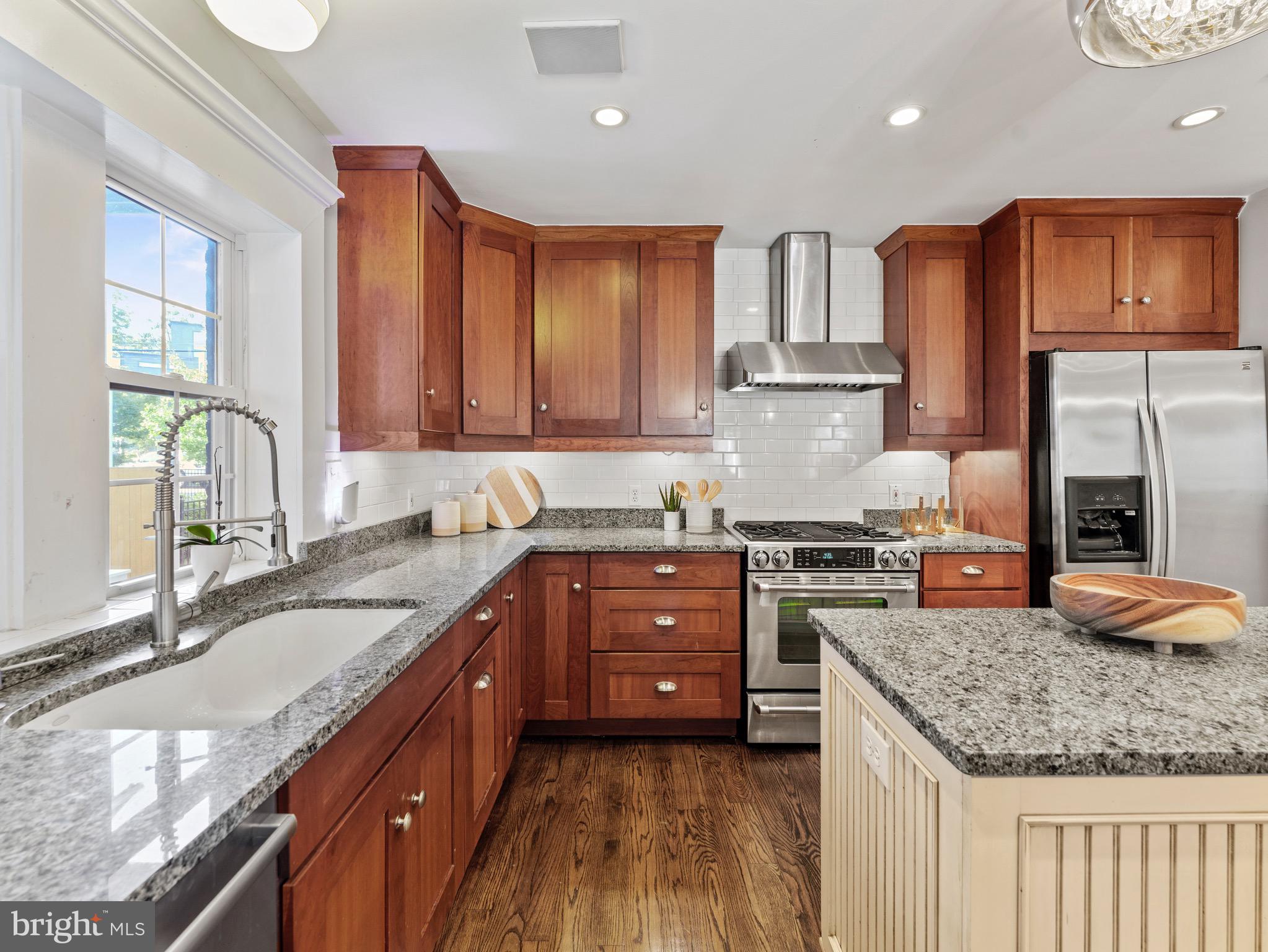 LYON PARK - Residential