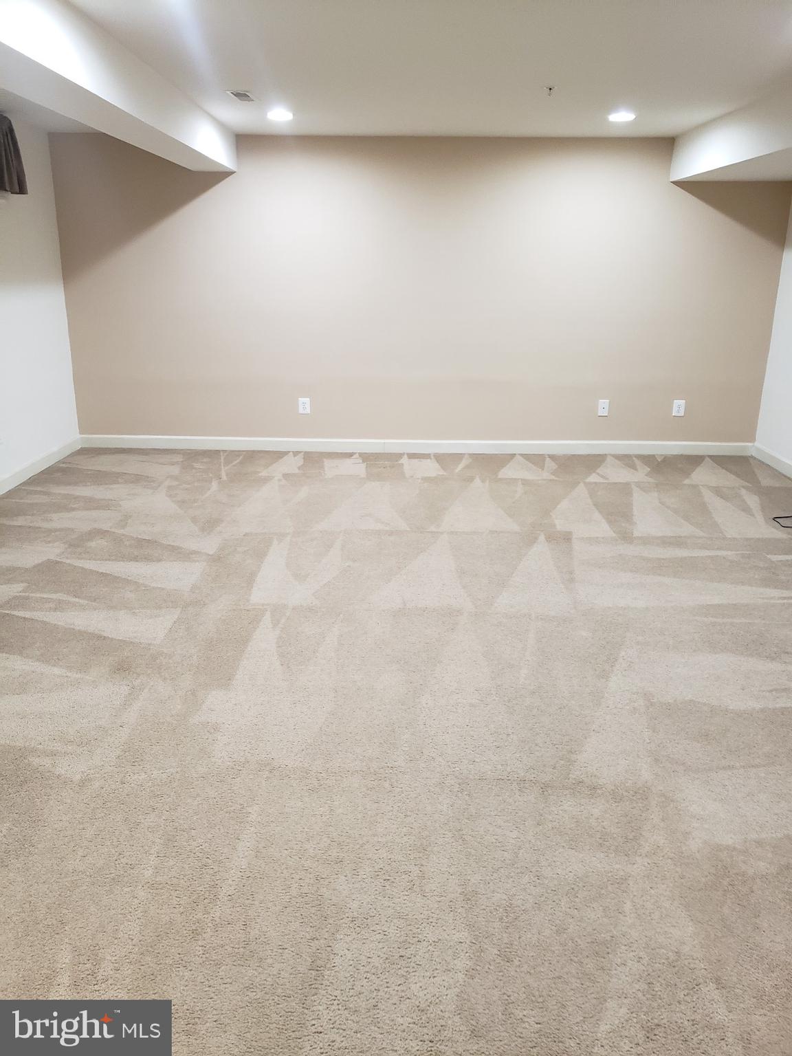 BALK HILL VILLAGE - Residential Lease