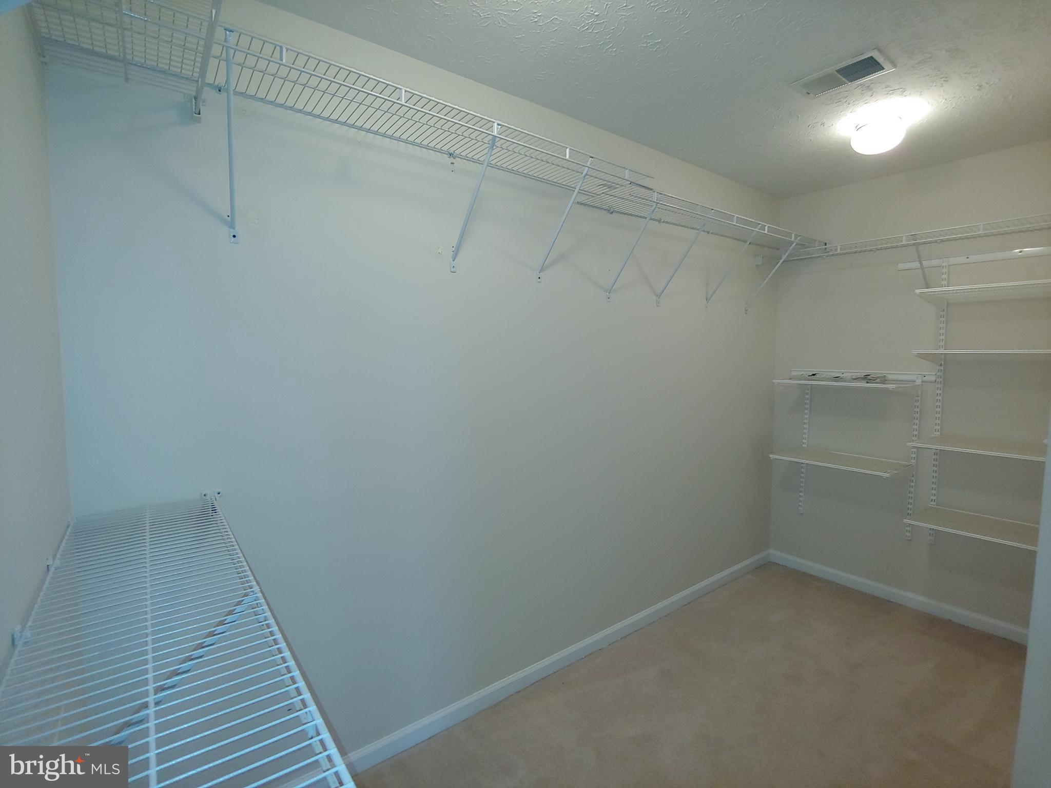 PINEY ORCHARD - Residential Lease