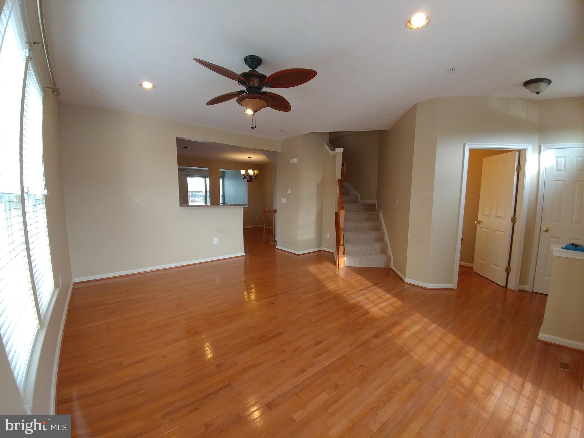 PINEY ORCHARD - Residential Lease